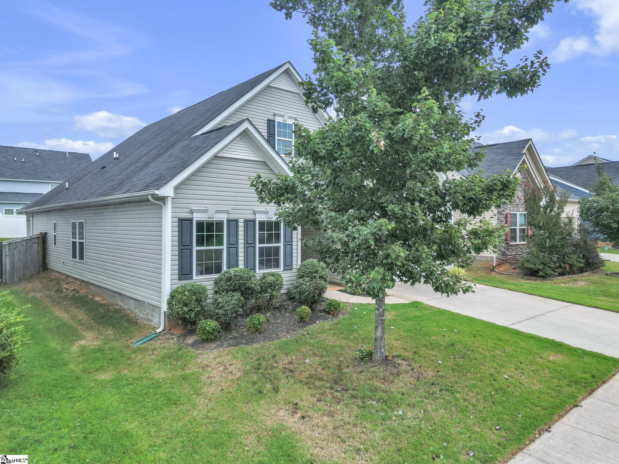 534 Bucklebury Road Property Photo 4