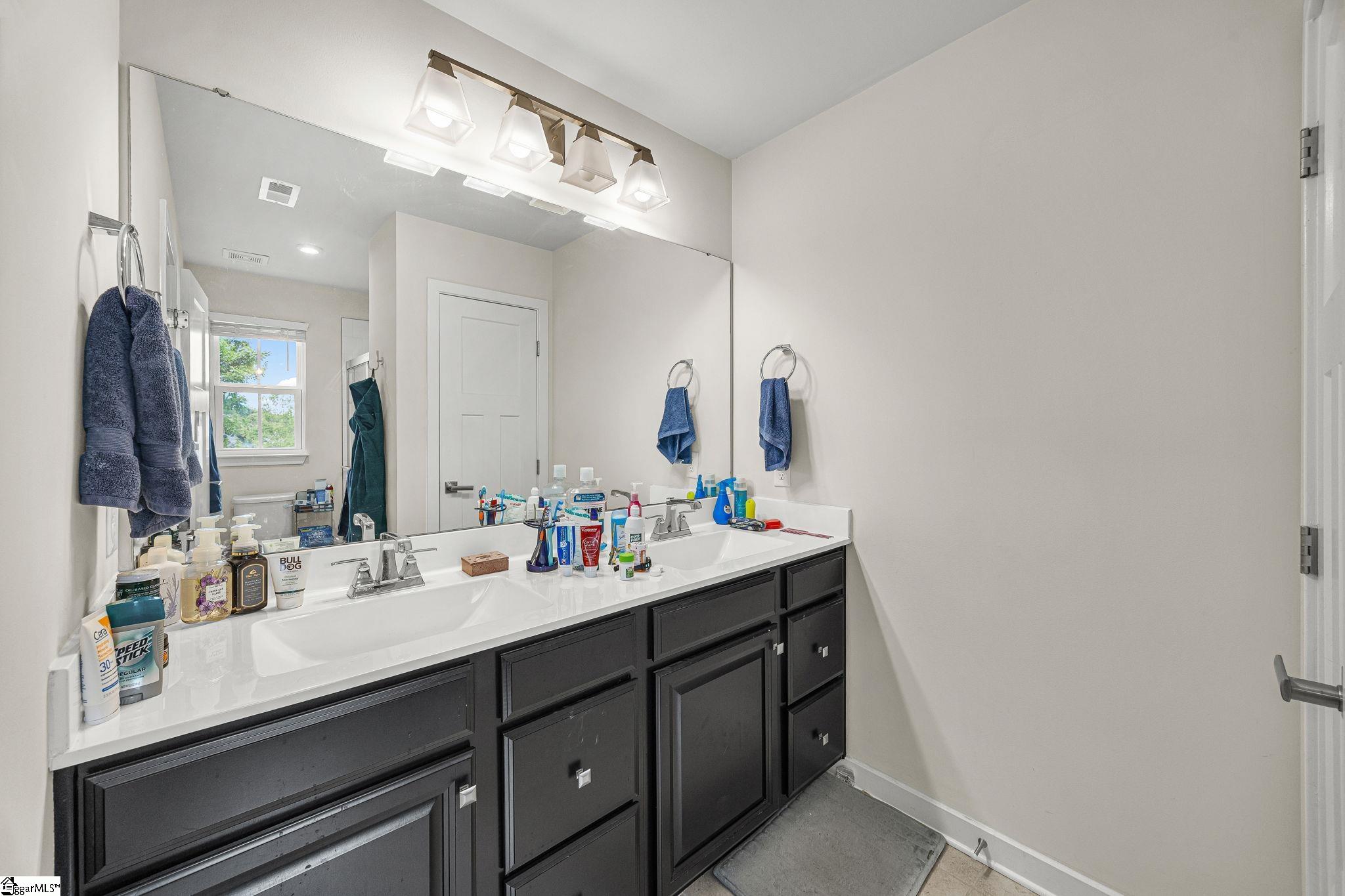 142 Roseridge Drive Property Photo 26