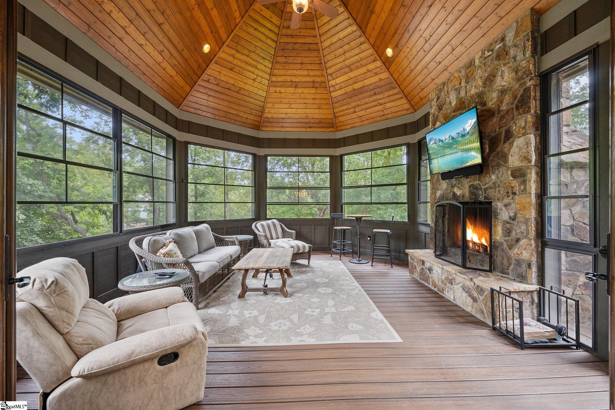 270 Long Ridge Road Property Photo 18