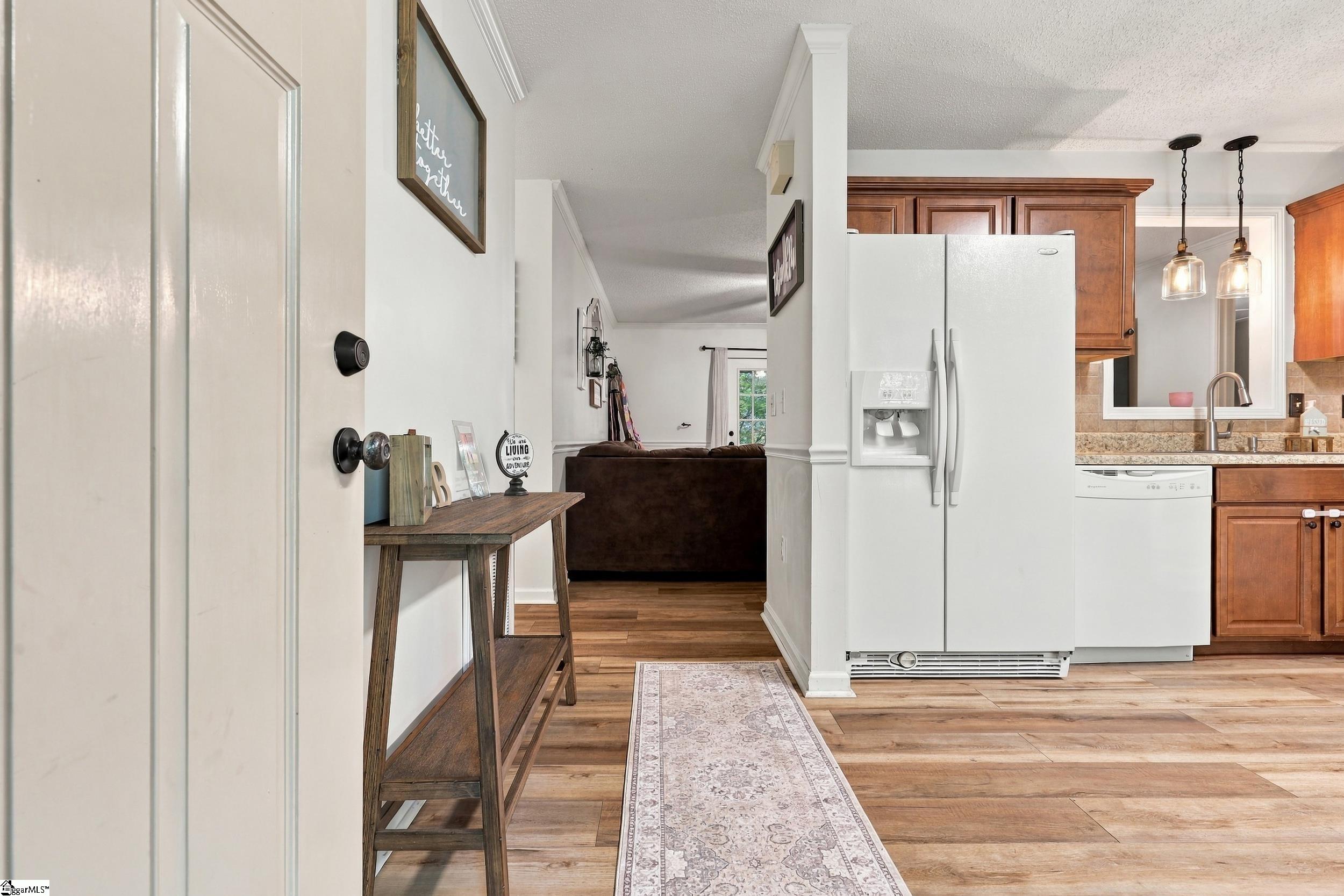 307 Haywood Acres Drive Property Photo 4