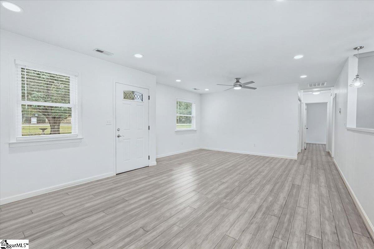 7 Belvue School Road Property Photo 5