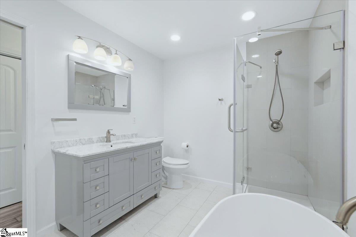 7 Belvue School Road Property Photo 14