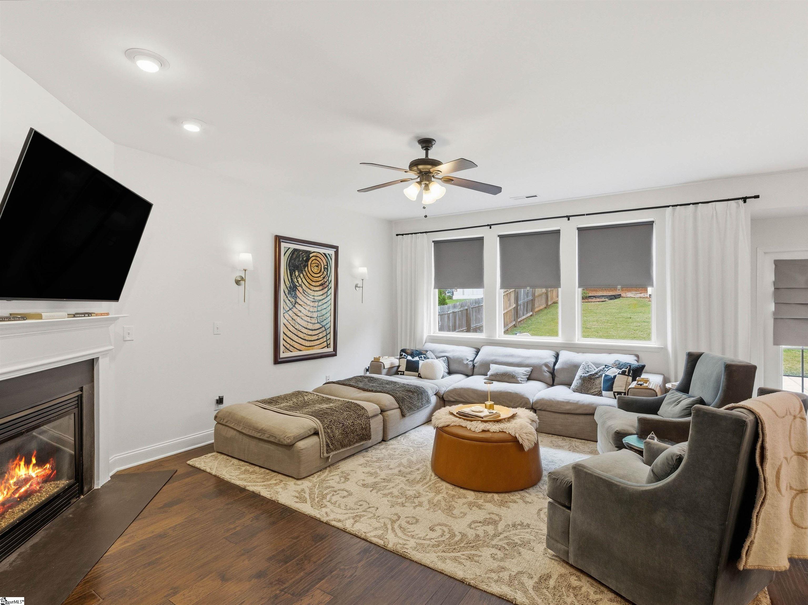 23 Border Avenue Property Photo 8