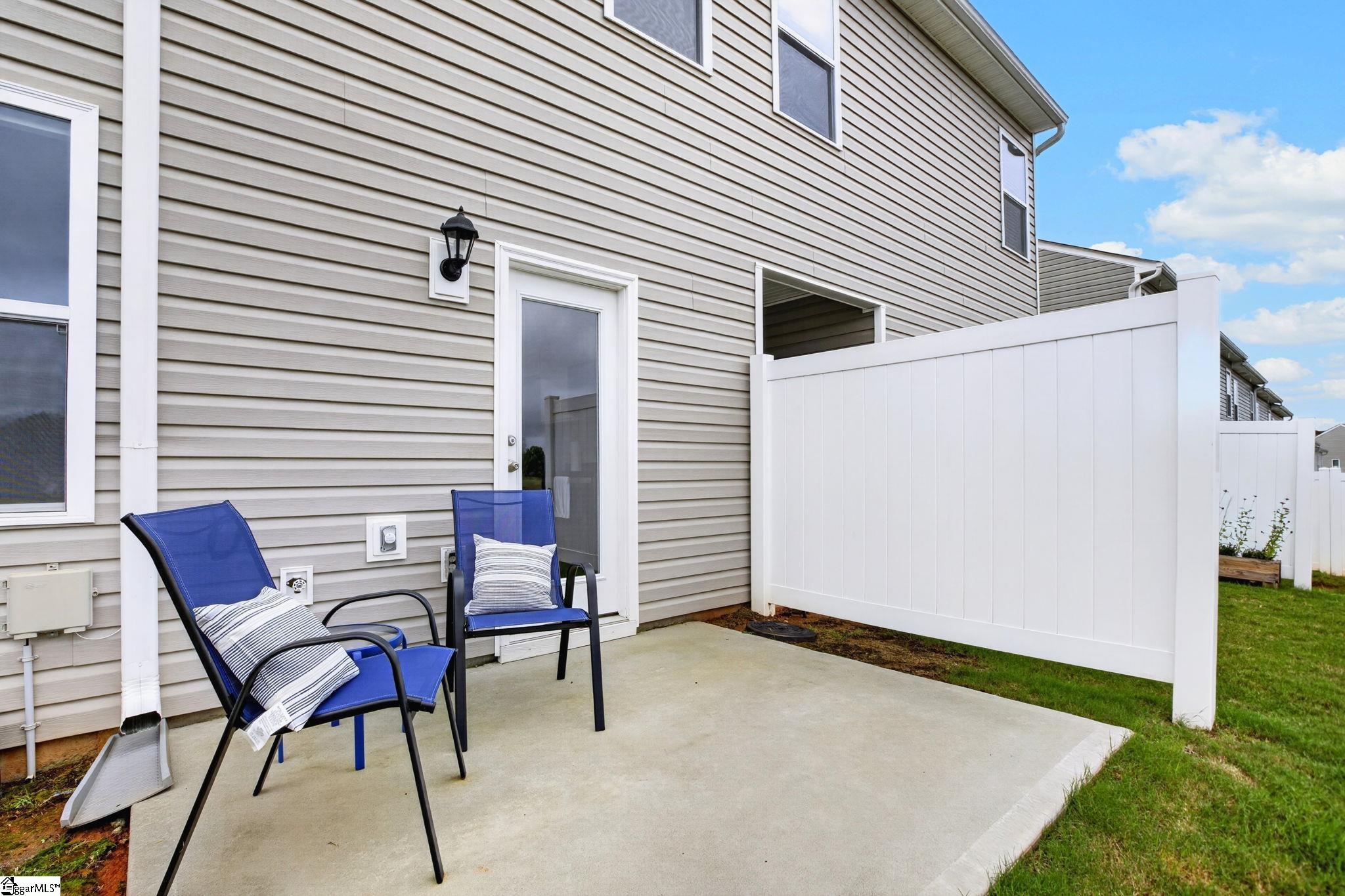 211 Sunriff Court Property Photo 21