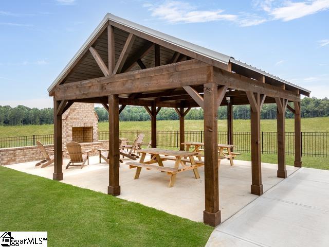 1604918 Property Photo 3