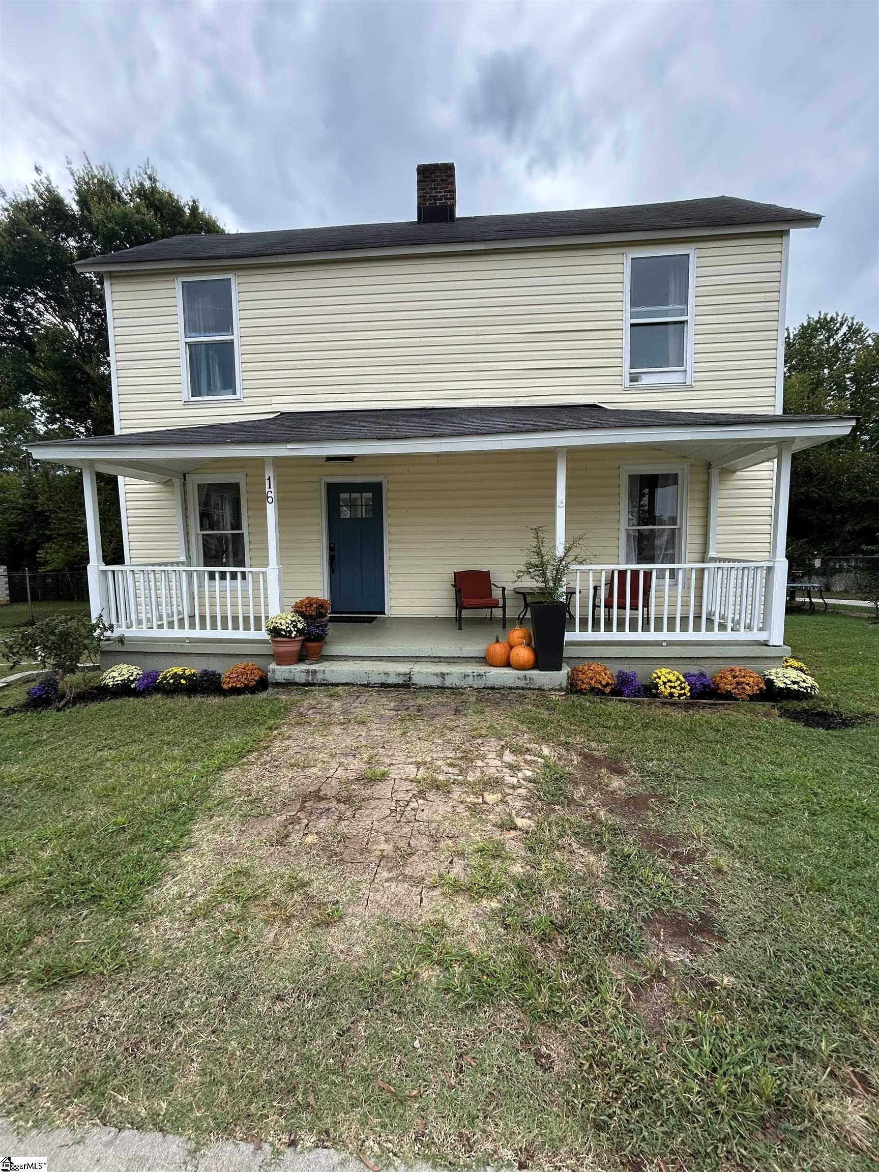 16 2nd Avenue Property Photo 8