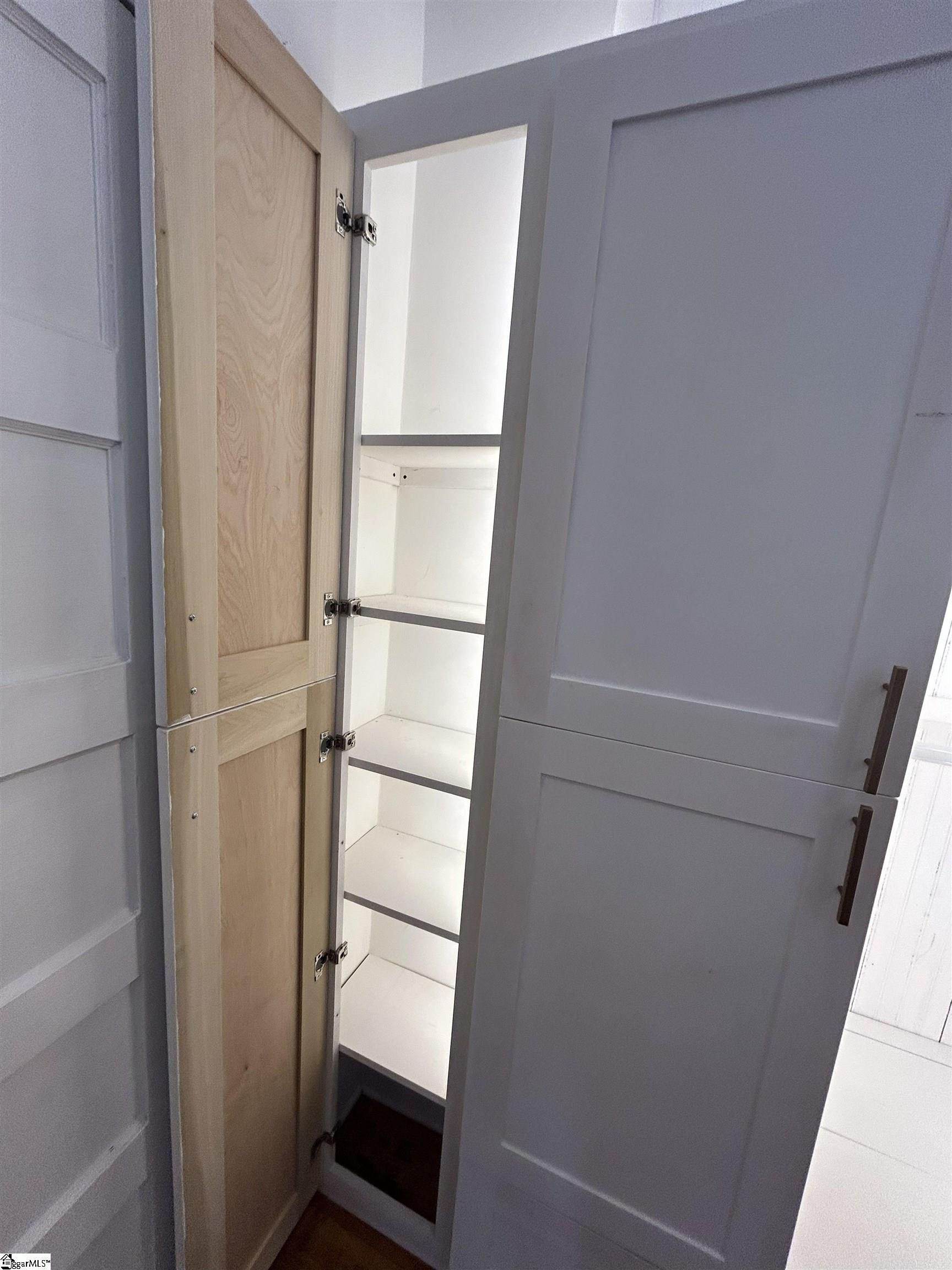16 2nd Avenue Property Photo 36
