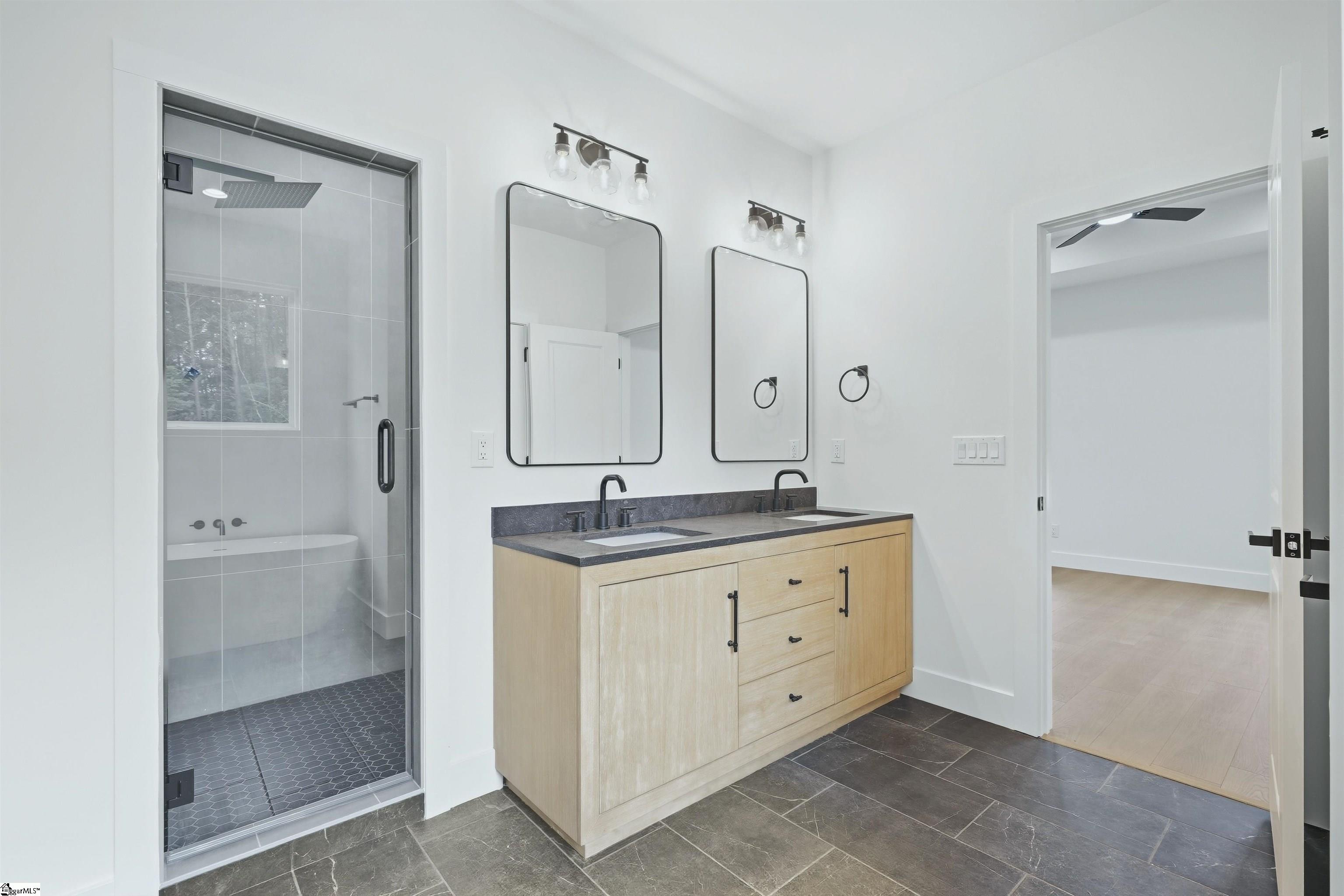 8624 Parris Bridge Road Property Photo 15