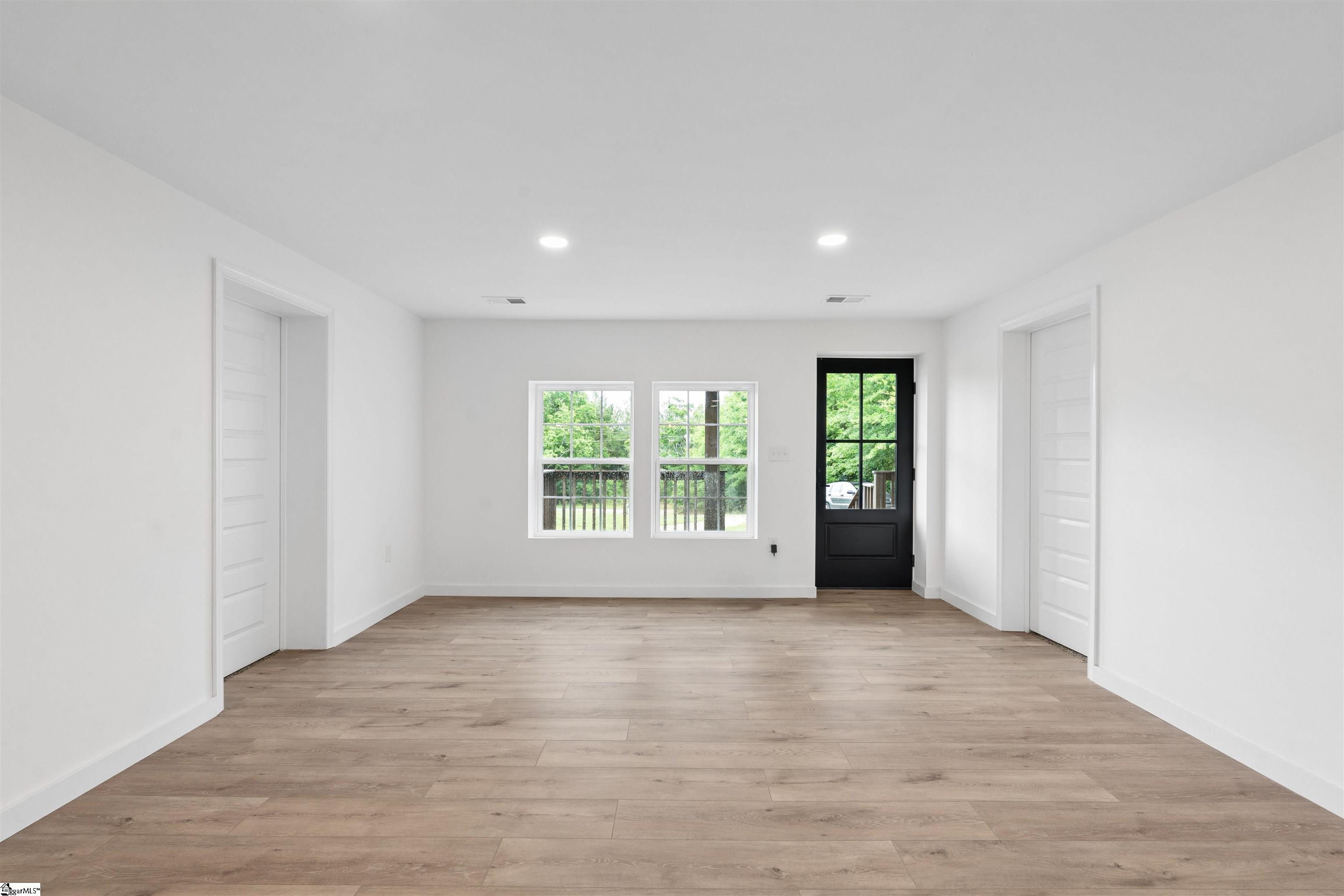 147 Taylor Road Property Photo 4