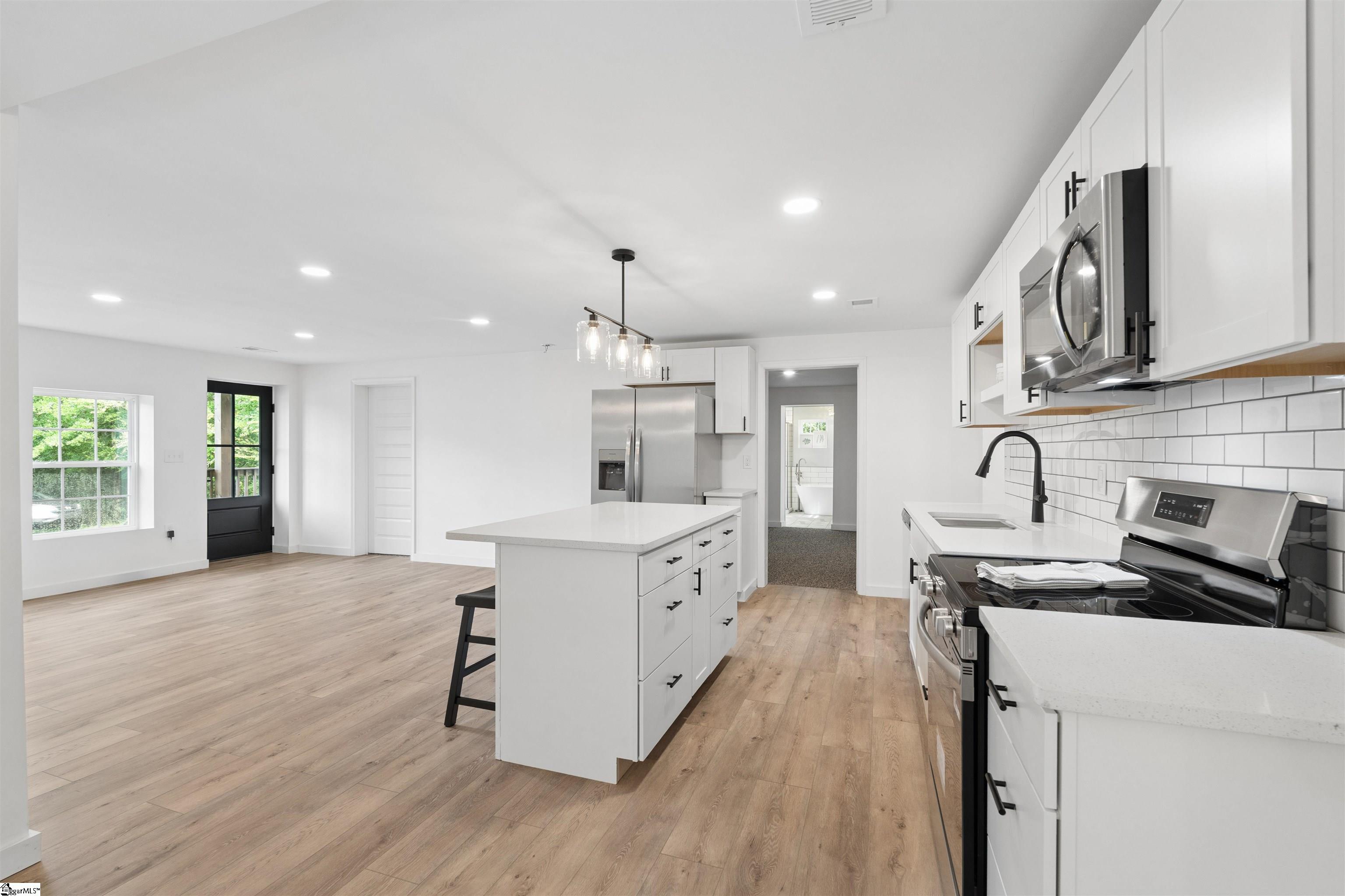 147 Taylor Road Property Photo 9