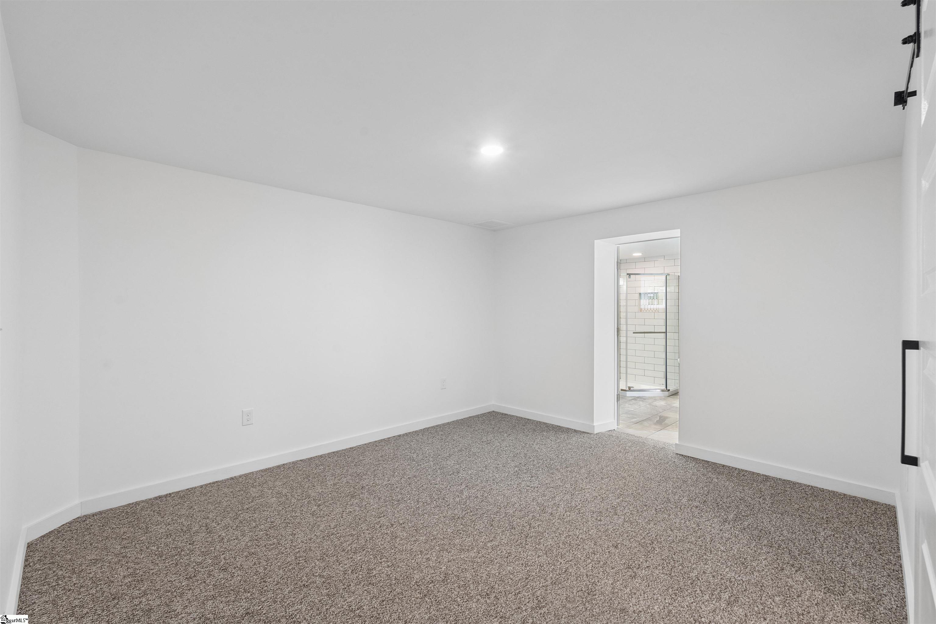 147 Taylor Road Property Photo 15