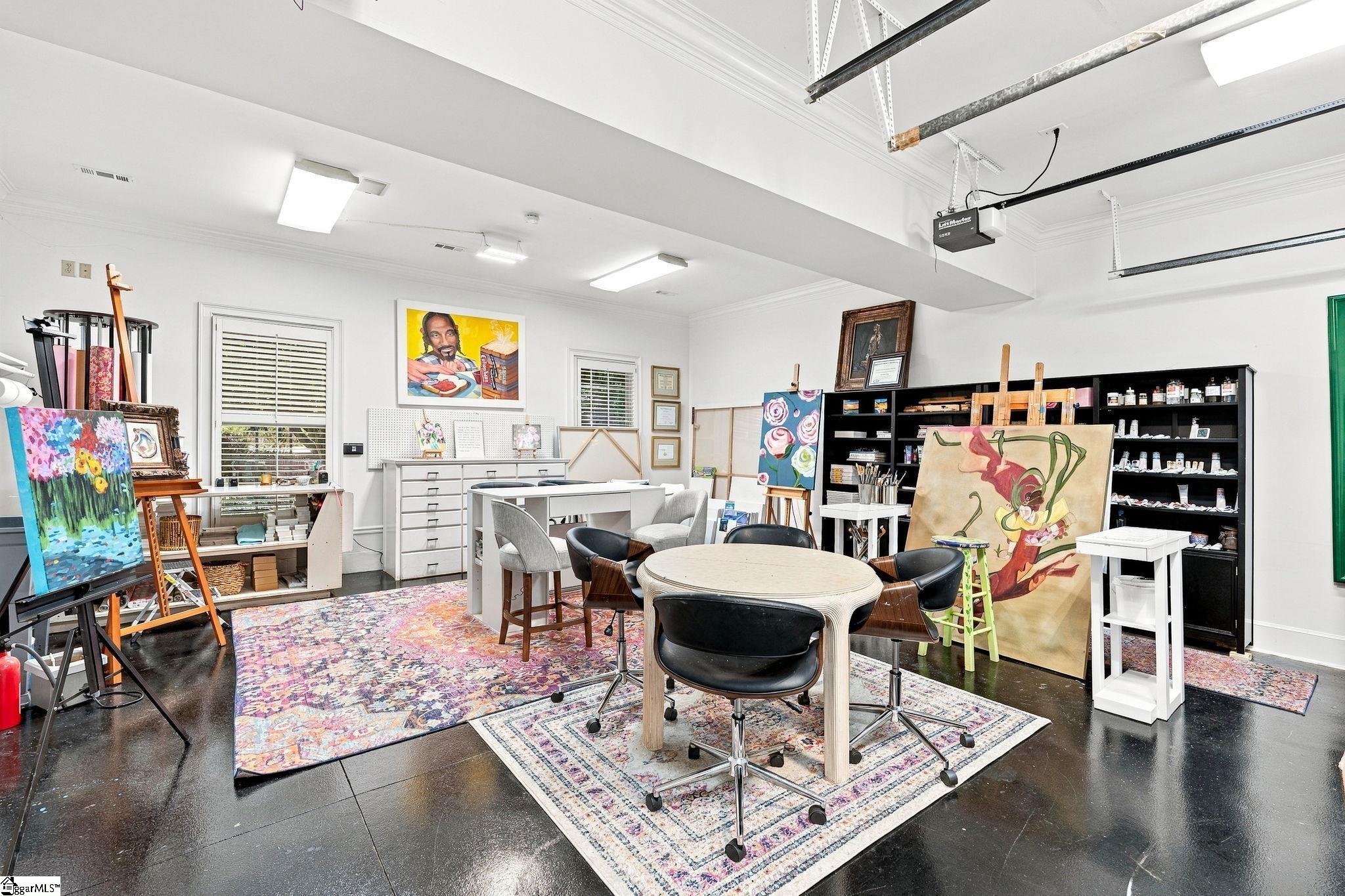 28 Lawson Way Property Photo 39