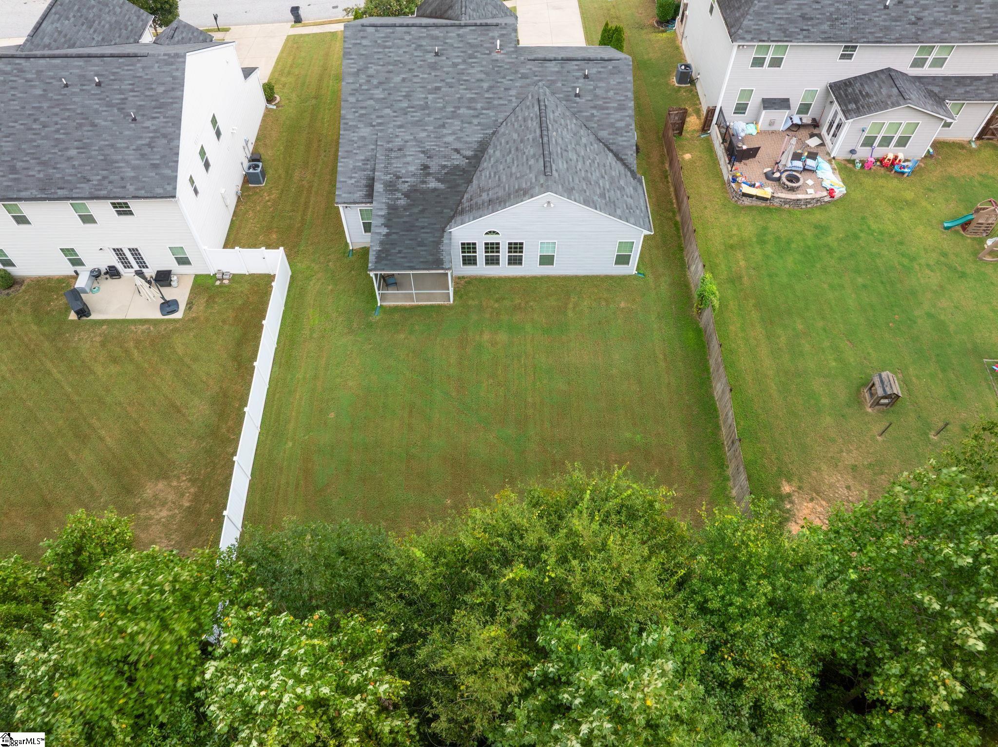 51 Barlow Court Property Photo 3