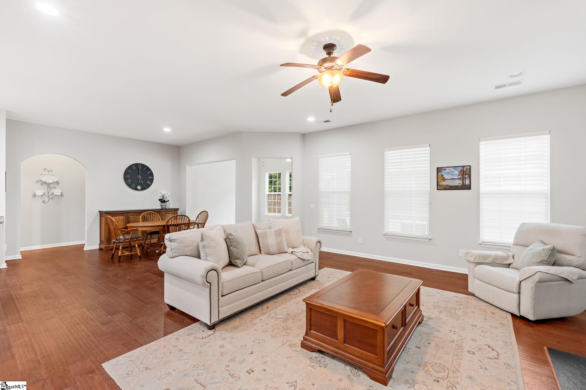 51 Barlow Court Property Photo 12