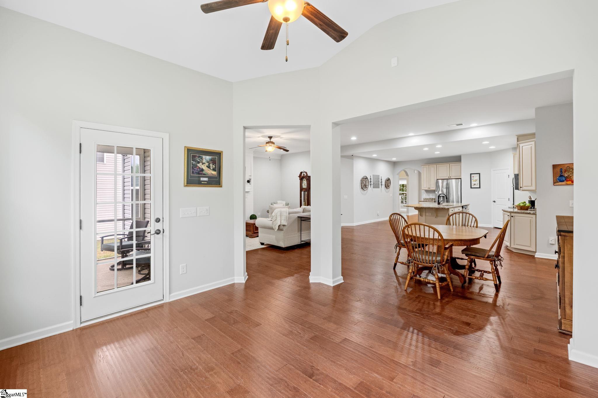 51 Barlow Court Property Photo 27