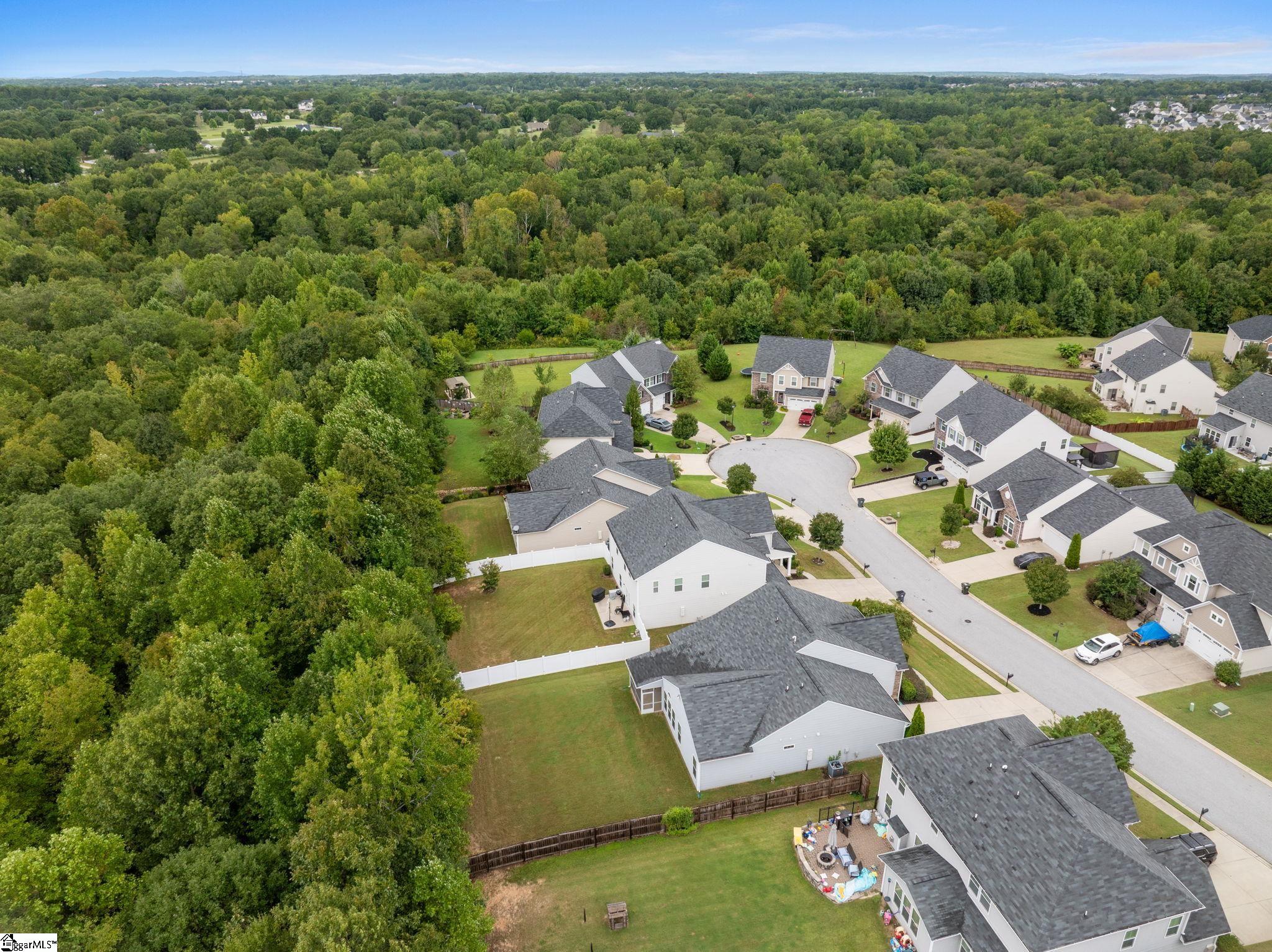 51 Barlow Court Property Photo 40