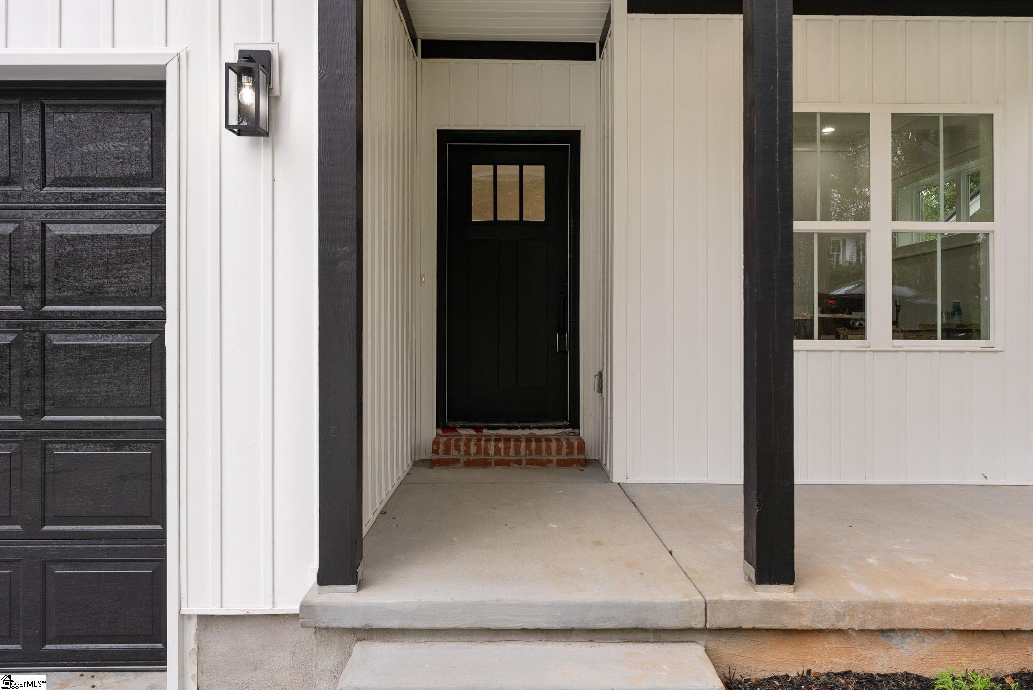 6 Apopka Avenue Property Photo 2