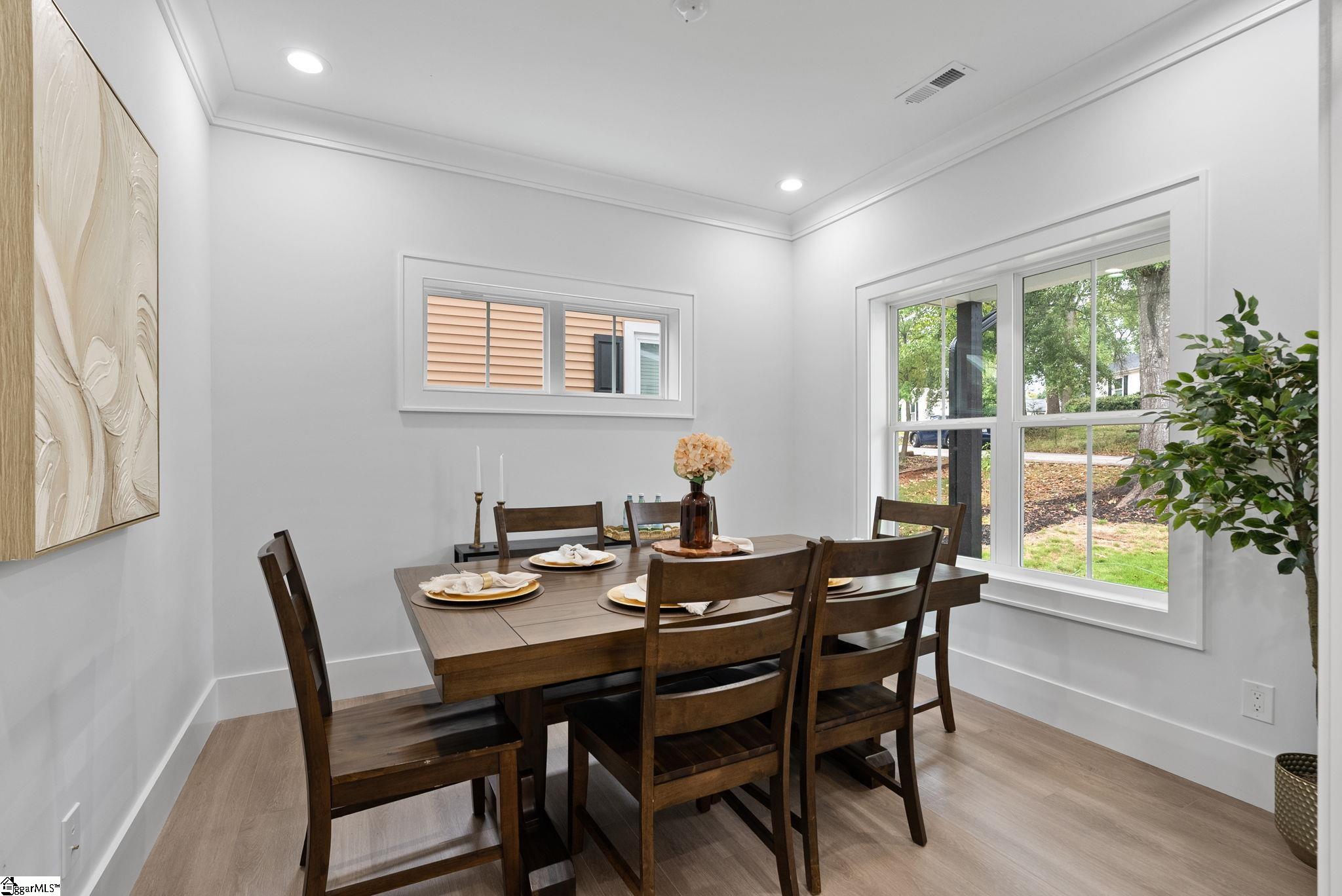 6 Apopka Avenue Property Photo 4