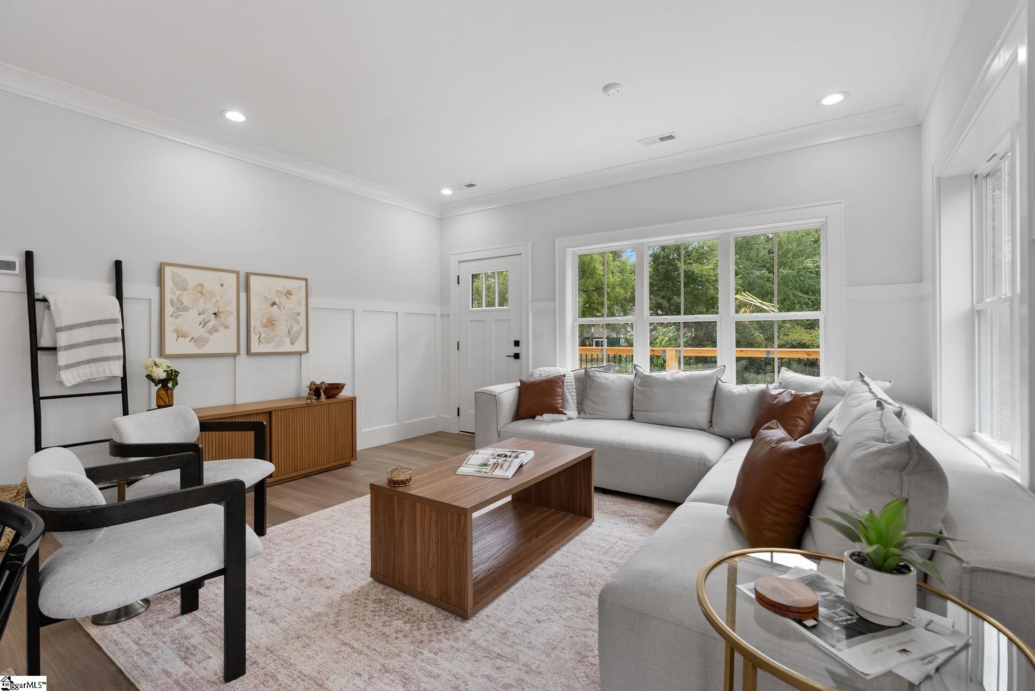6 Apopka Avenue Property Photo 11