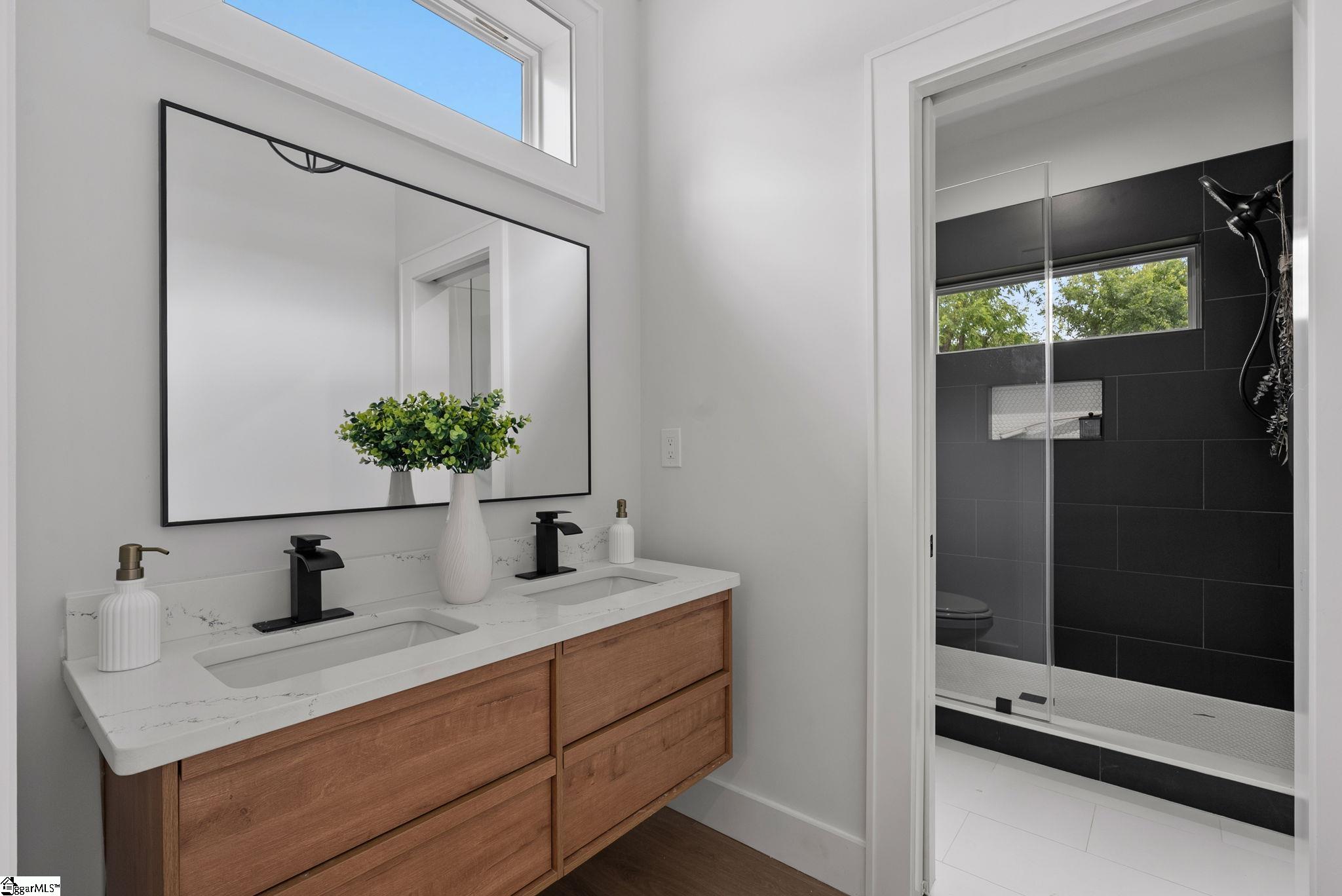 6 Apopka Avenue Property Photo 18