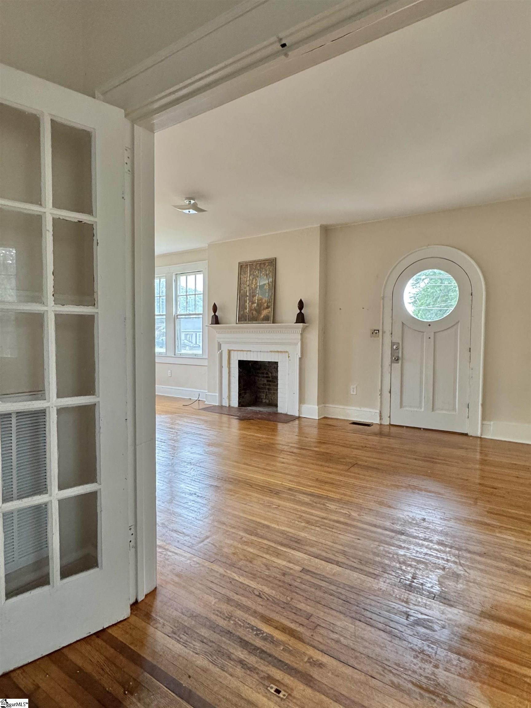 105 S 5th Street Property Photo 5