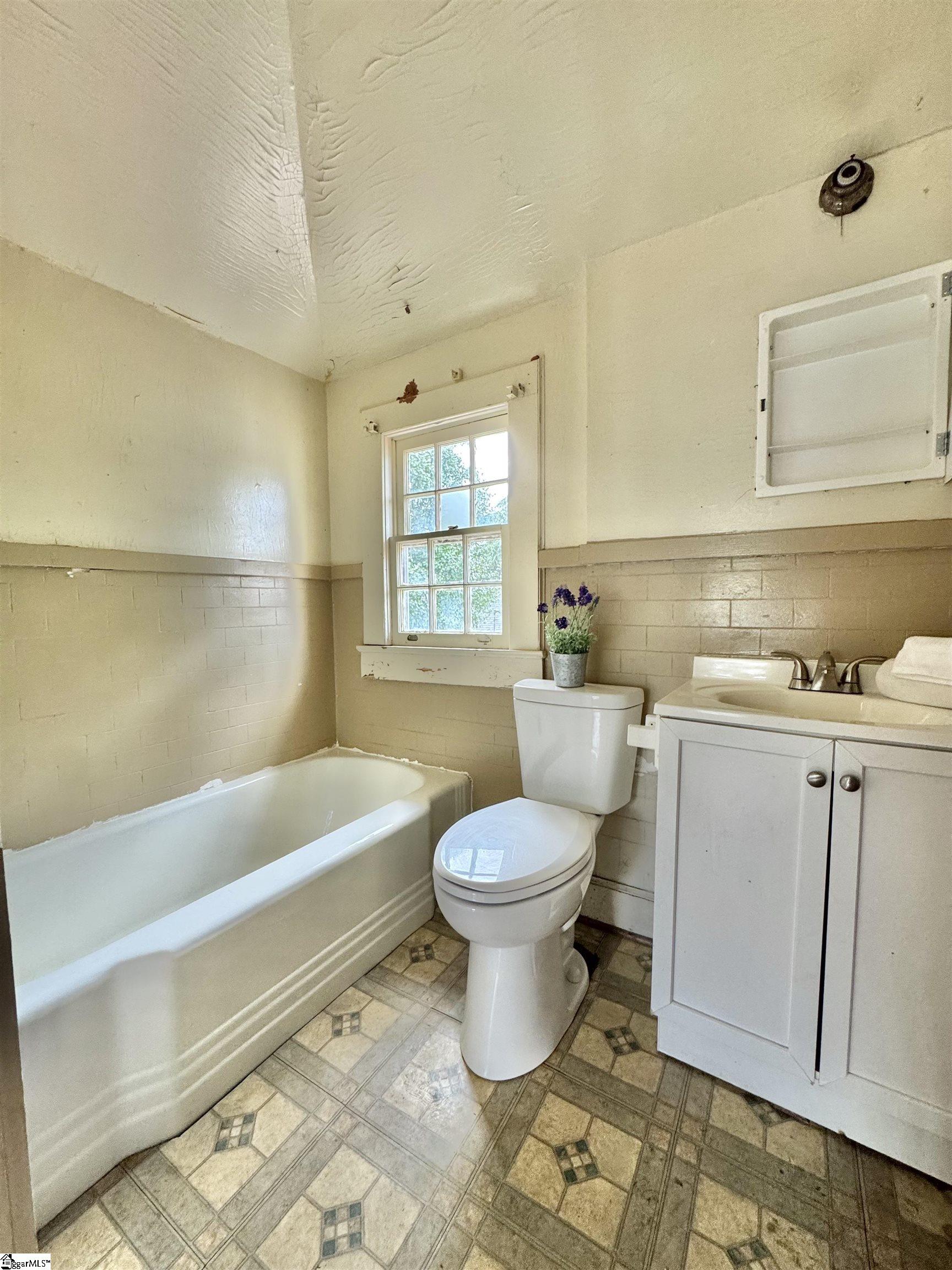 105 S 5th Street Property Photo 18