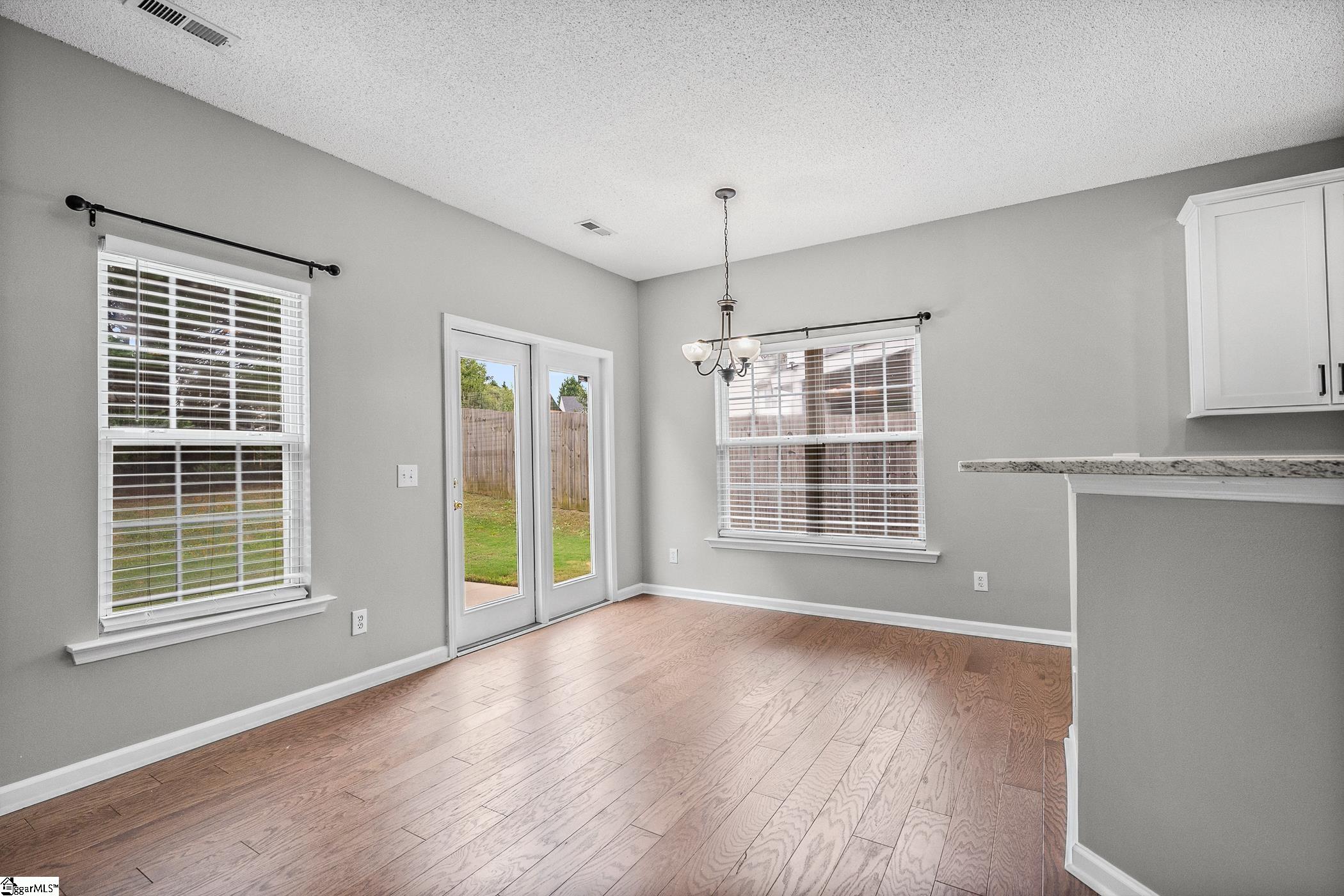 24 N Orchard Farms Avenue Property Photo 8