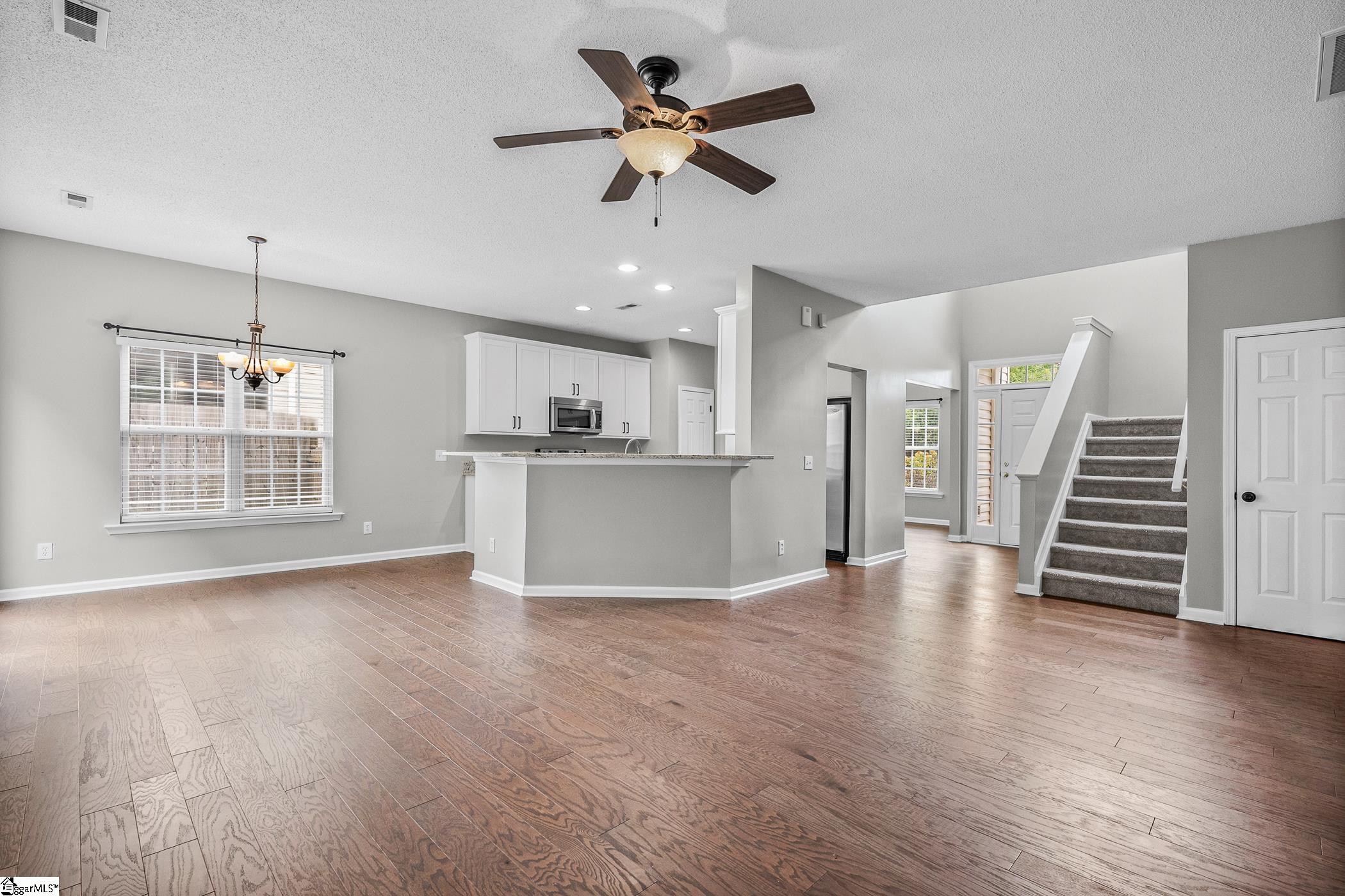 24 N Orchard Farms Avenue Property Photo 10