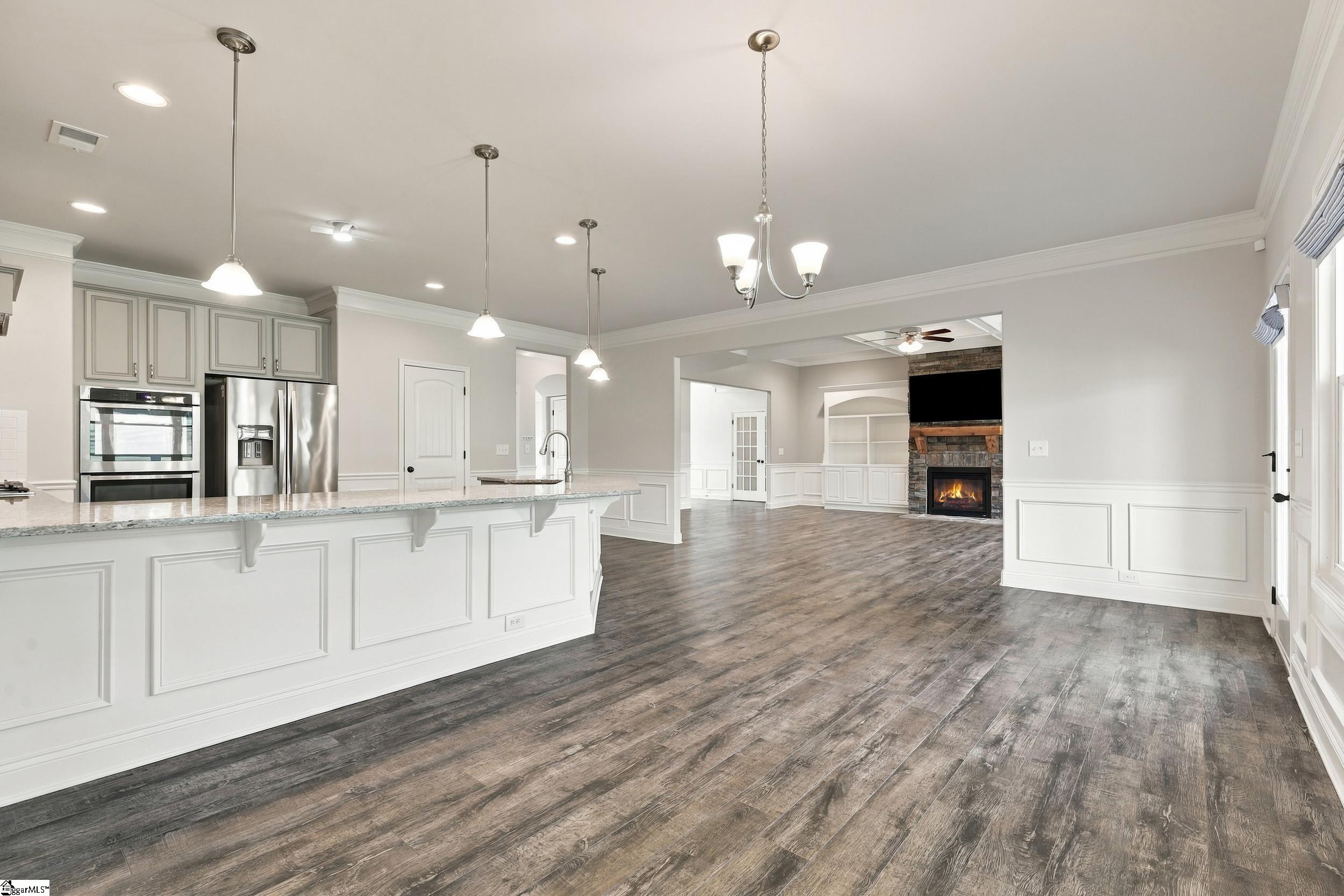 1123 Bellmare Way Property Photo 11