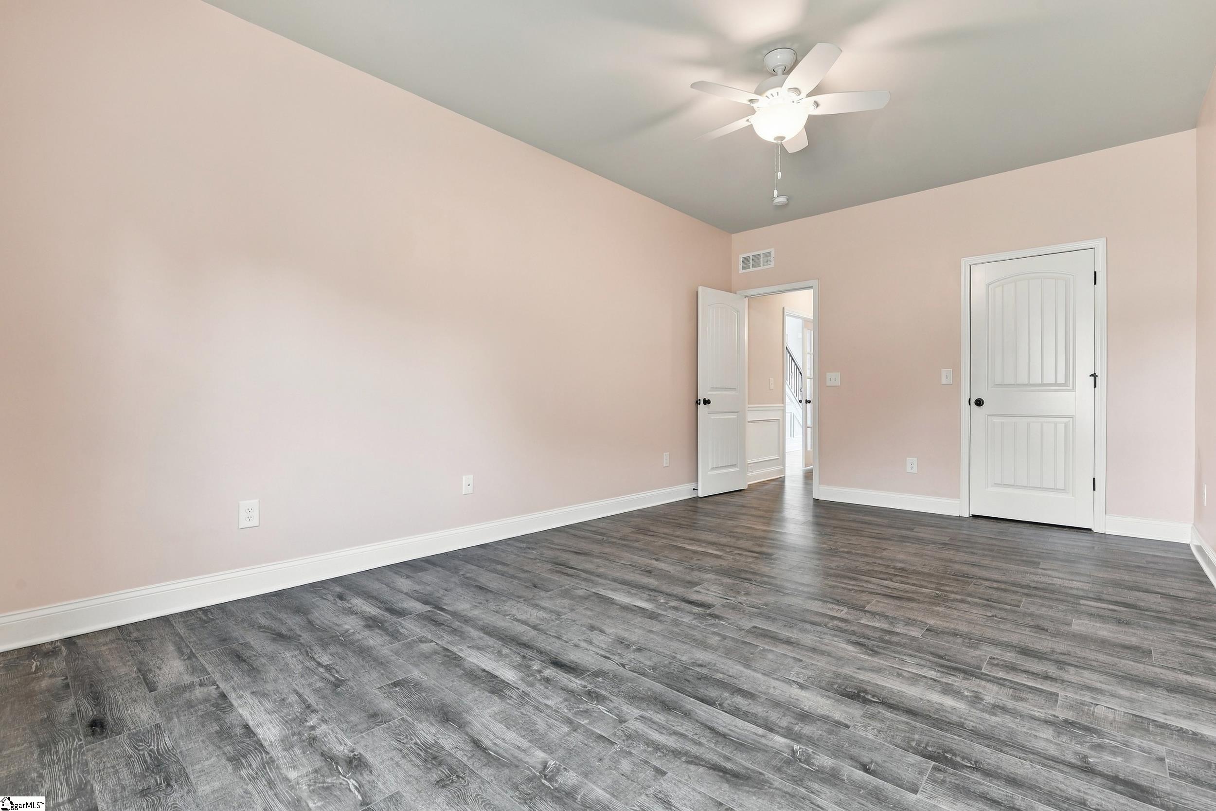1123 Bellmare Way Property Photo 19