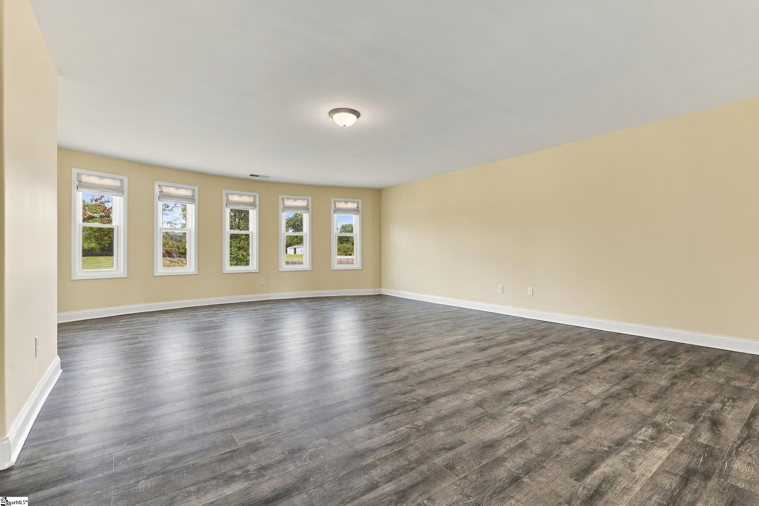 1123 Bellmare Way Property Photo 23