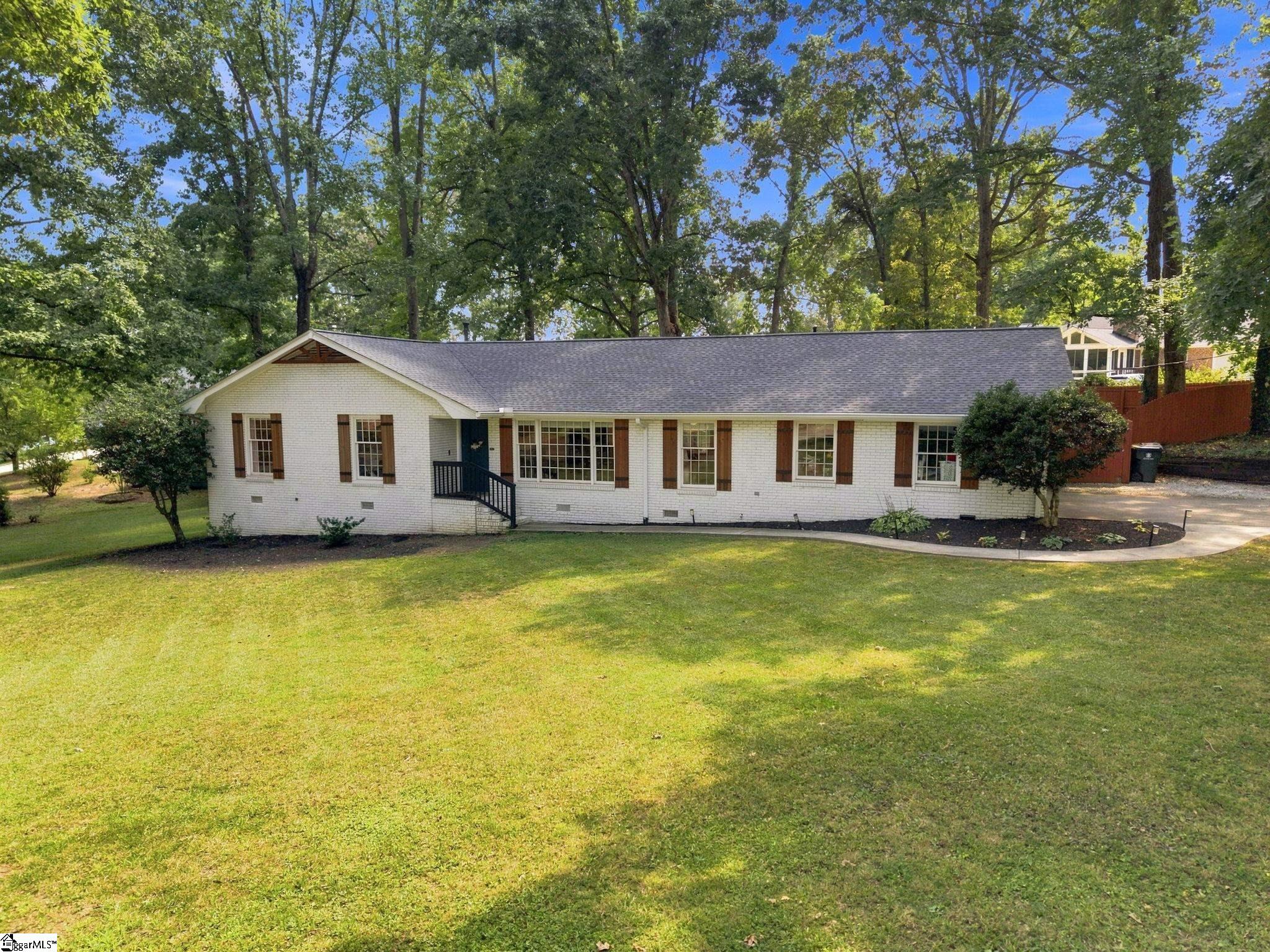2 Crafton Street Property Photo 1