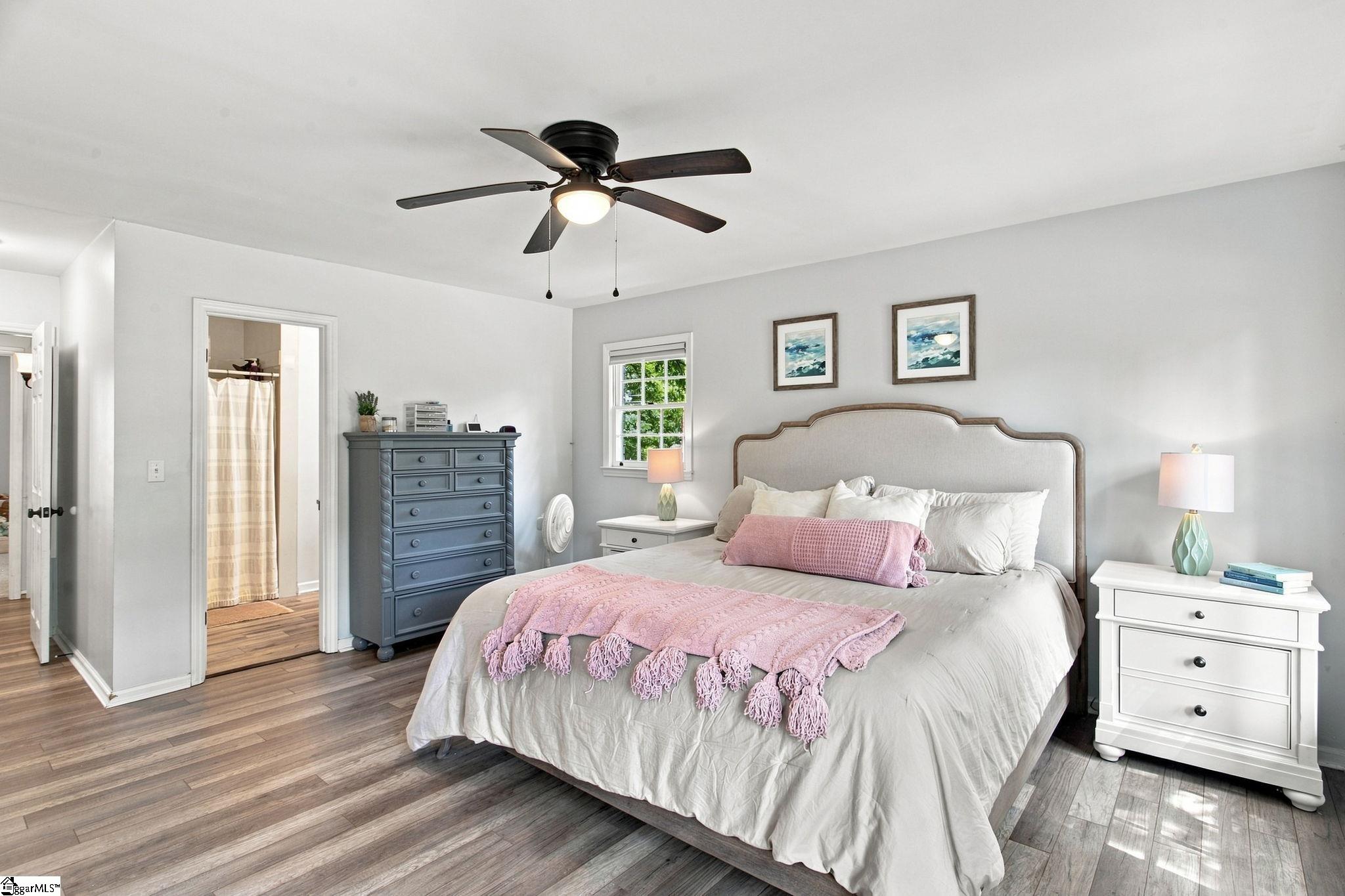 2 Crafton Street Property Photo 29