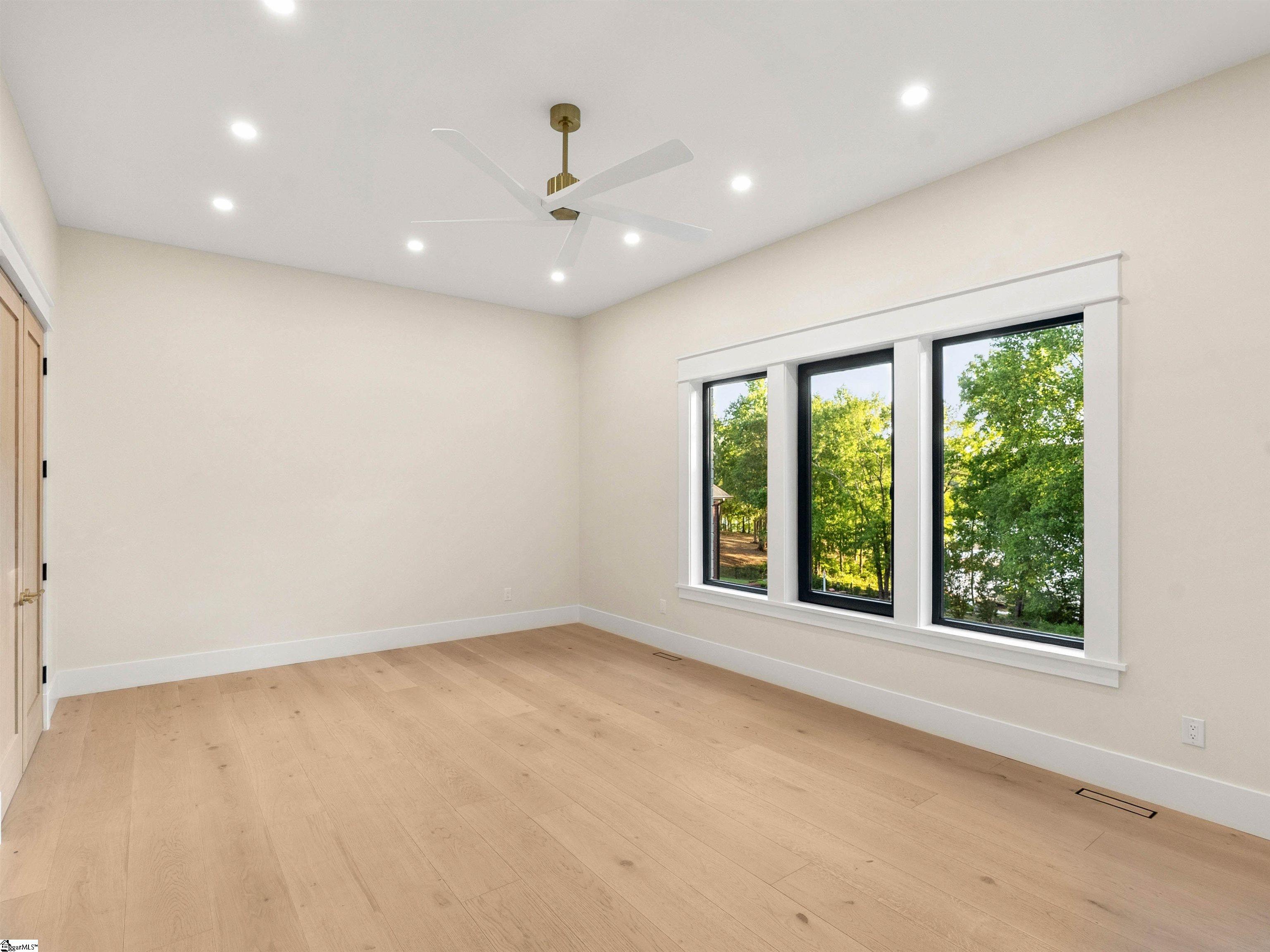 314 Shoreview Drive Property Photo 43