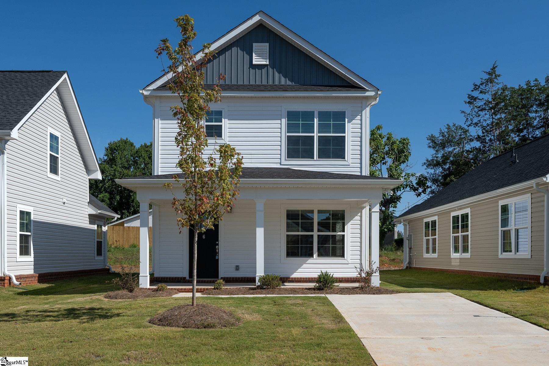 6 Thorndike Way Property Photo 1
