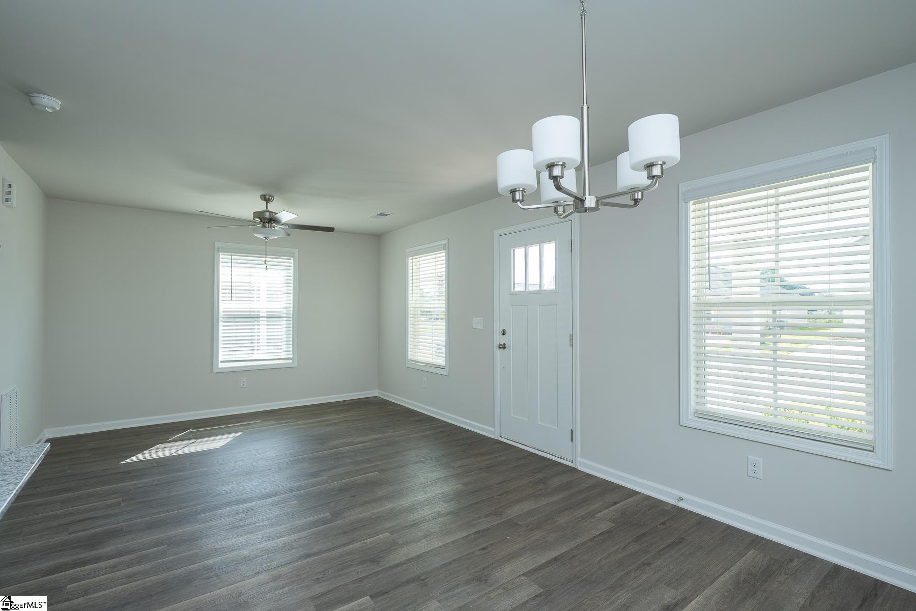 12 Thorndike Way Property Photo 5