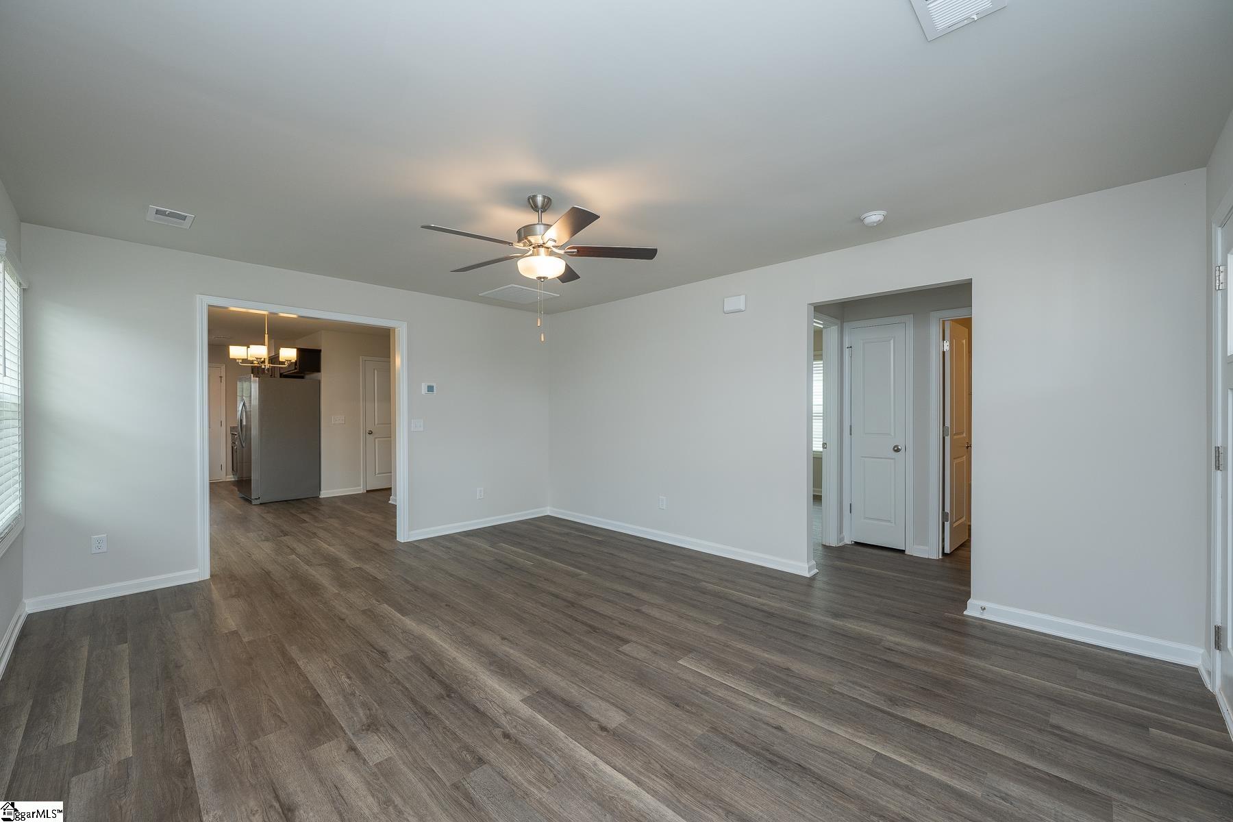 14 Thorndike Way Property Photo 6