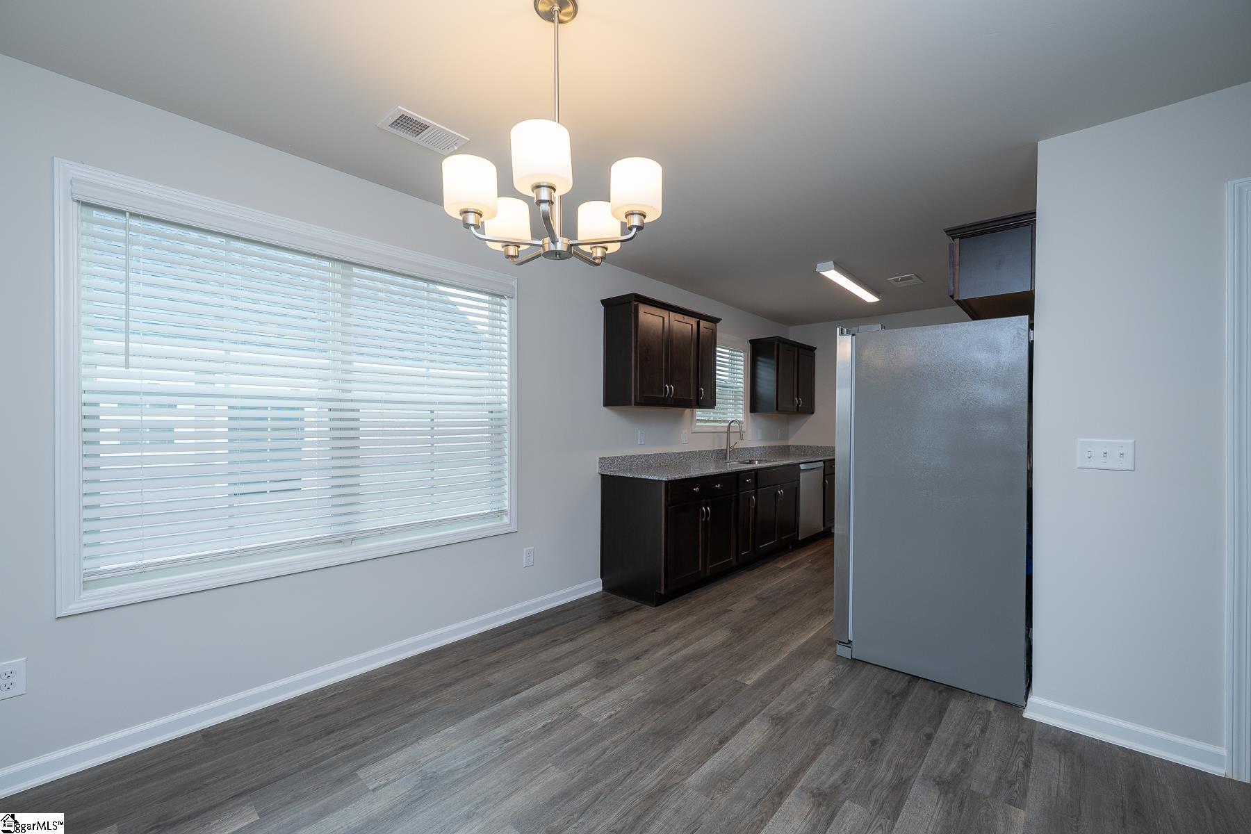 14 Thorndike Way Property Photo 8