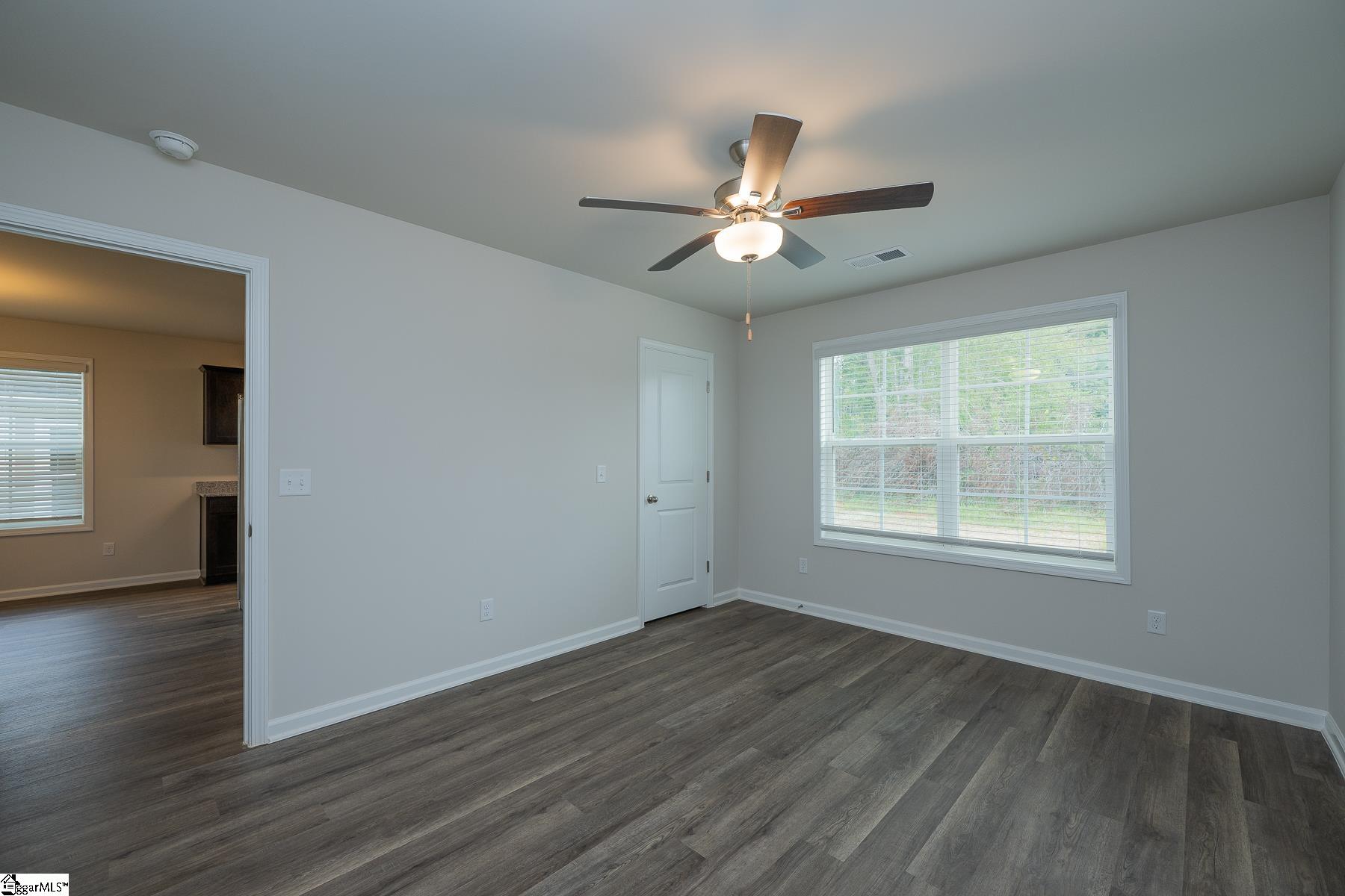 14 Thorndike Way Property Photo 19