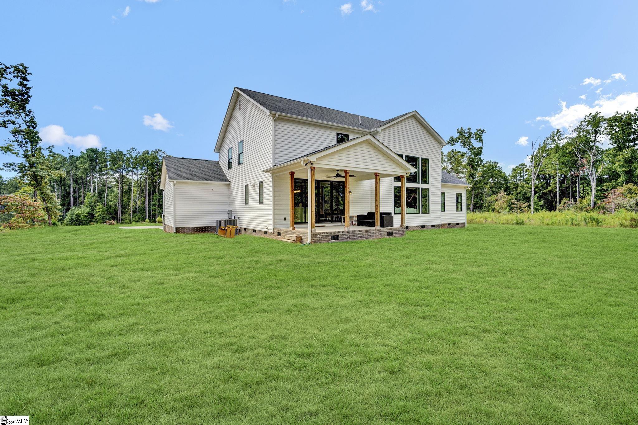 6118 Highway 81 North Property Photo 40