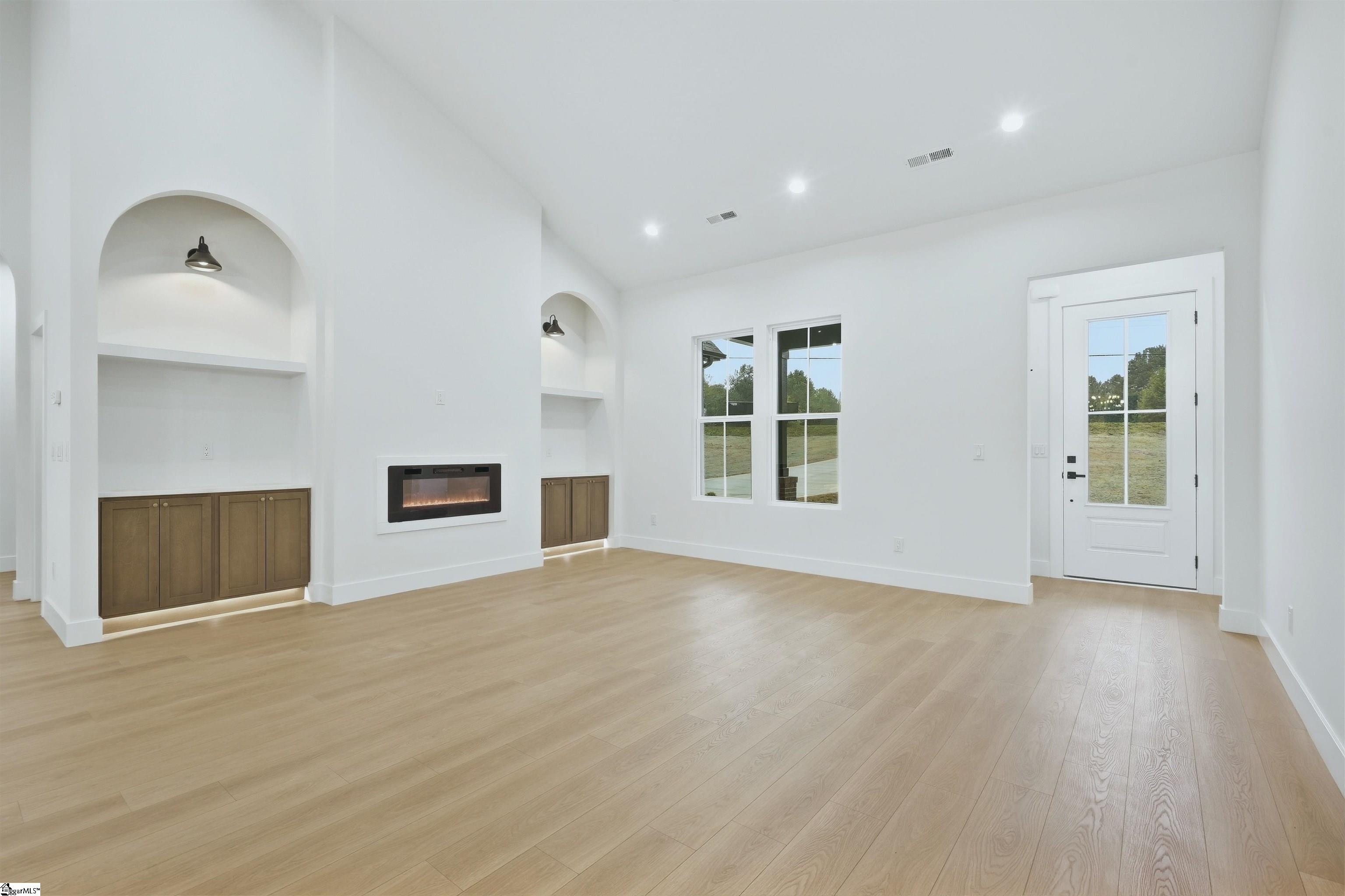8628 Parris Bridge Road Property Photo 5