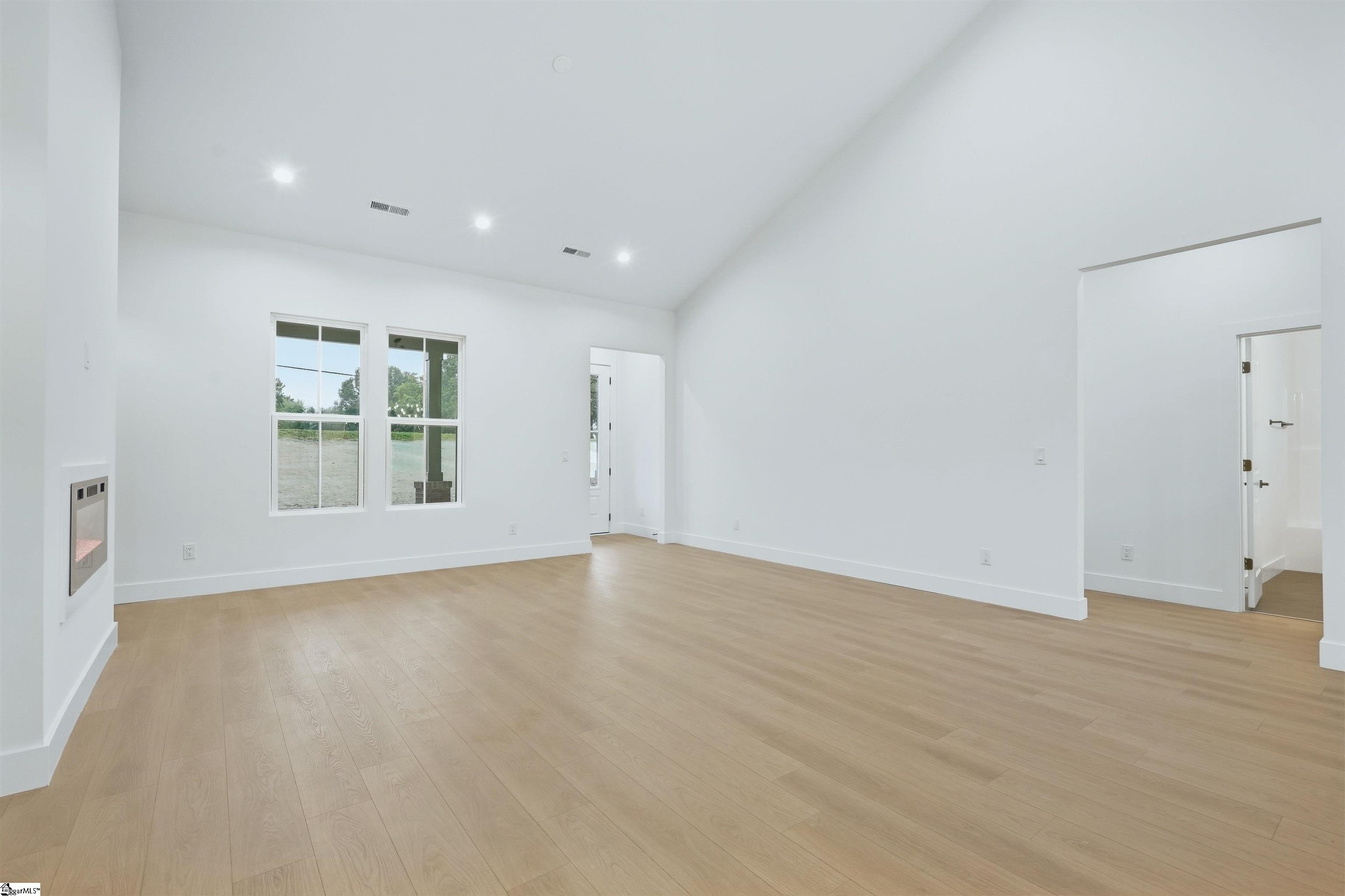 8628 Parris Bridge Road Property Photo 7
