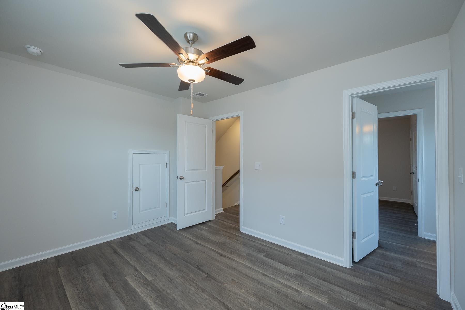 209 Waltham Court Property Photo 18