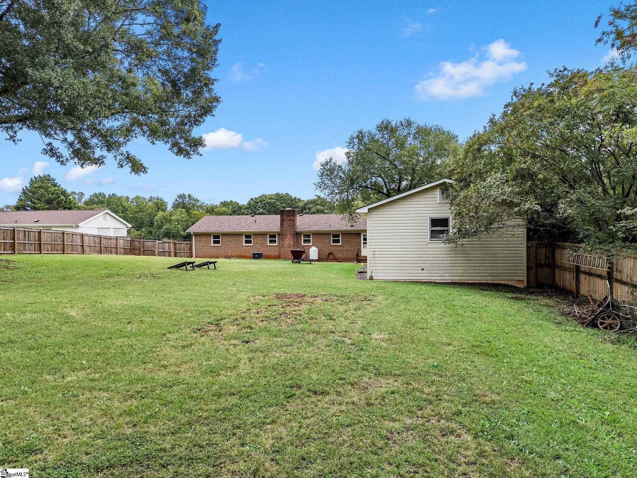 128 Twin Creek Drive Property Photo 37