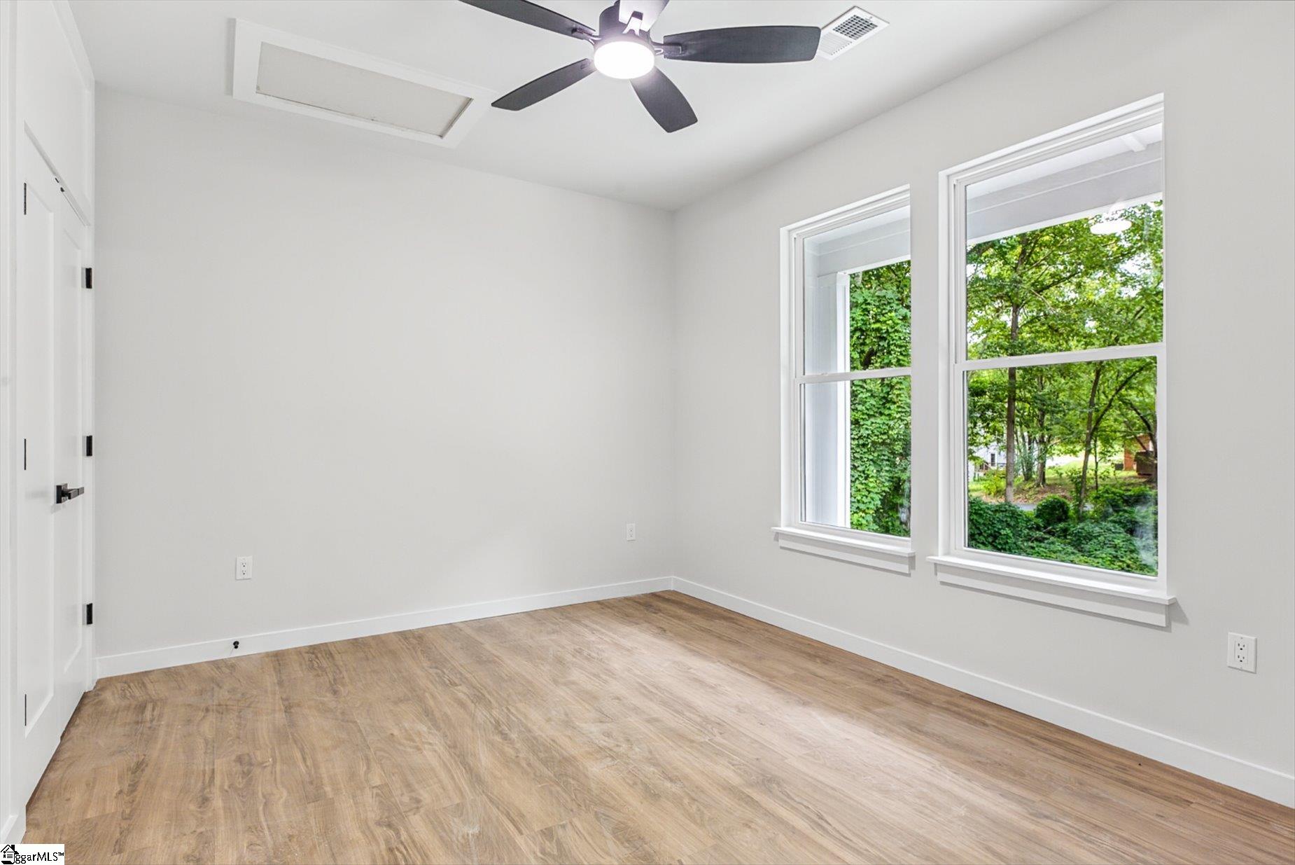 118 Harlem Street Property Photo 20