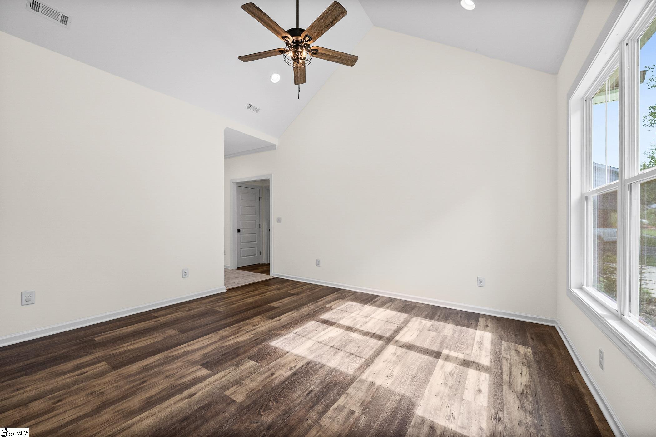 115 Cool Meadow Drive Property Photo 3