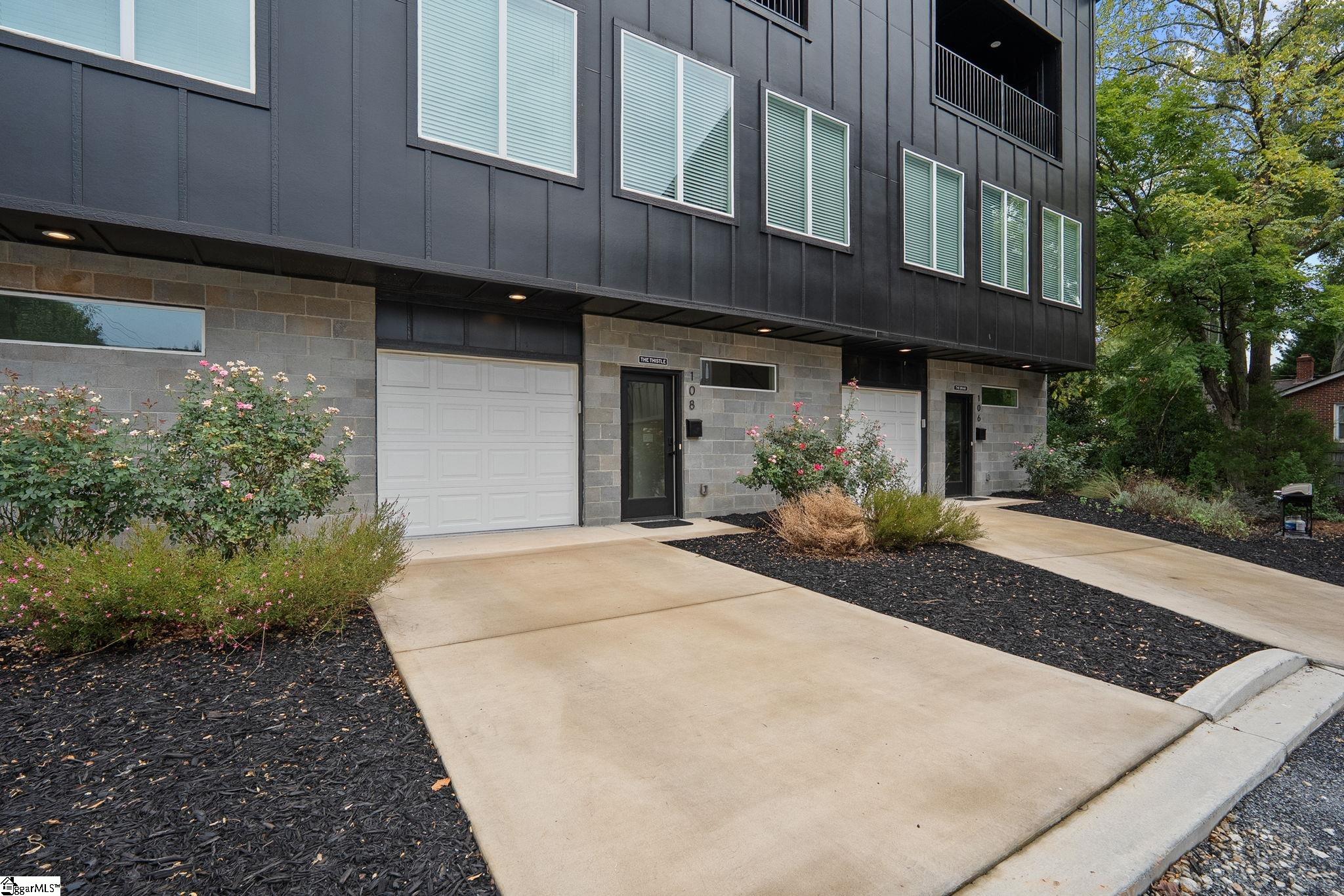 108 Textile Court Property Photo 2