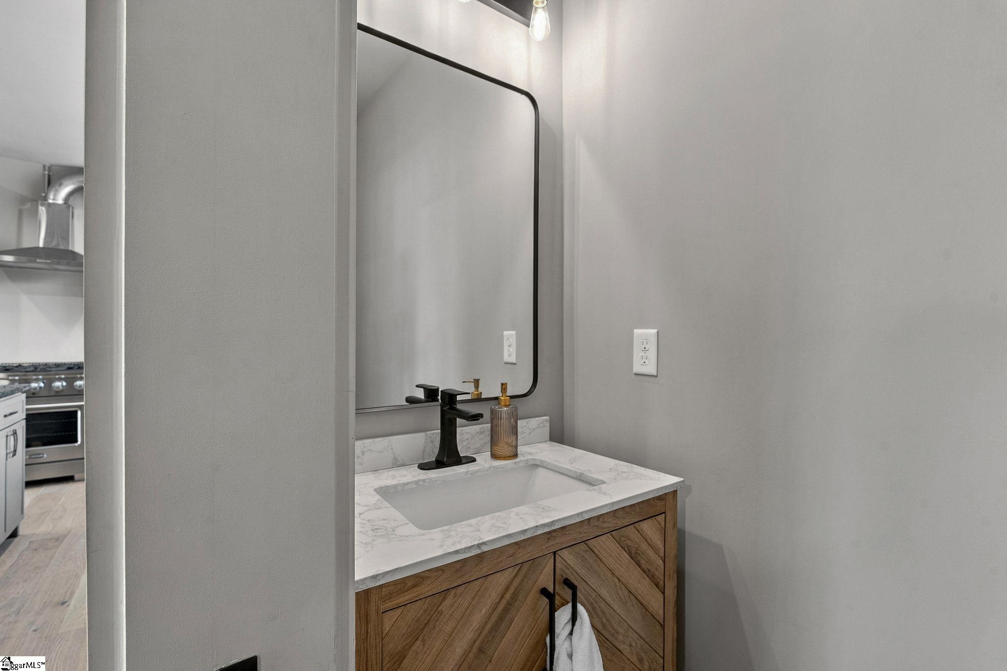 108 Textile Court Property Photo 11