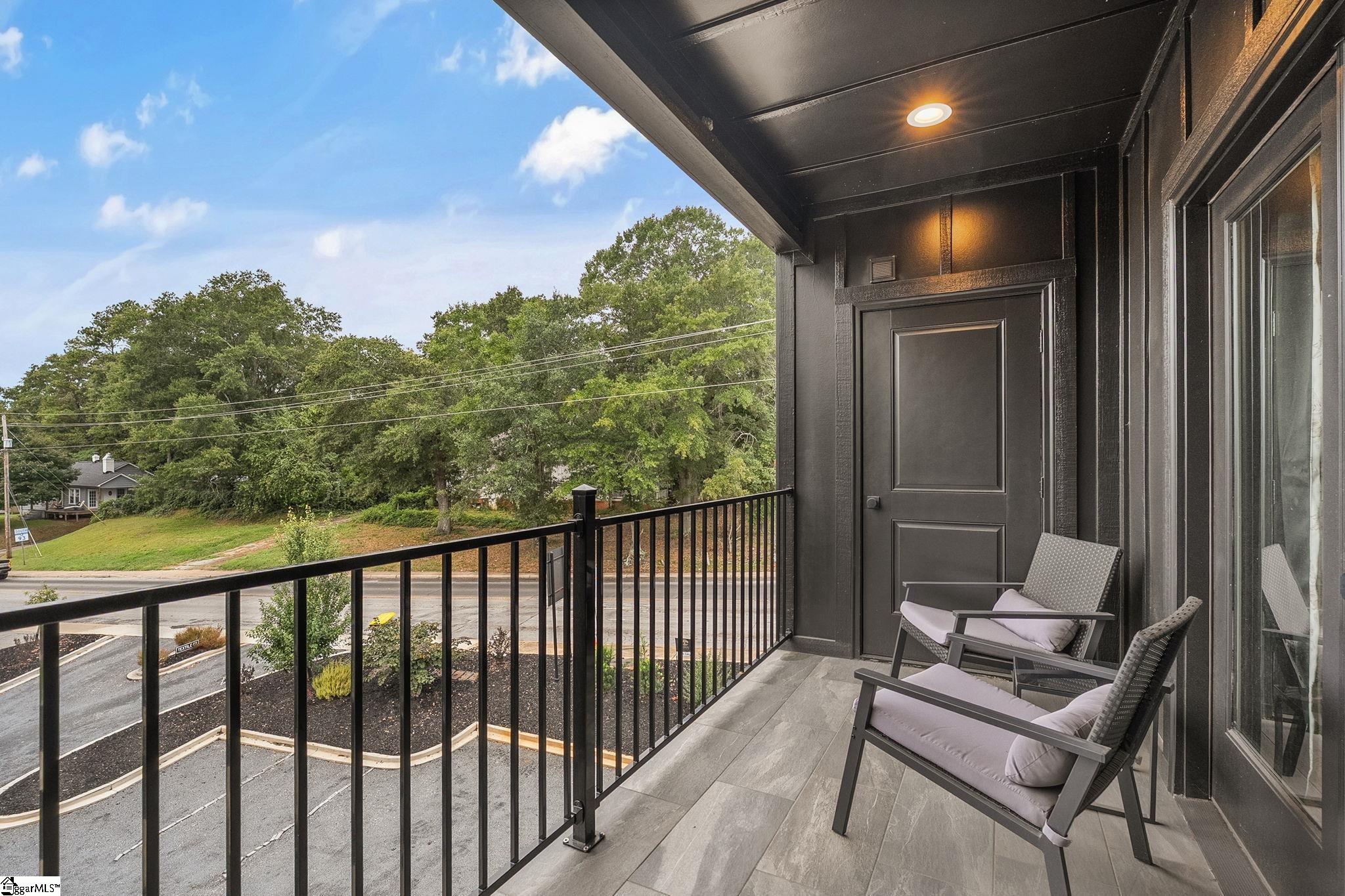 108 Textile Court Property Photo 23