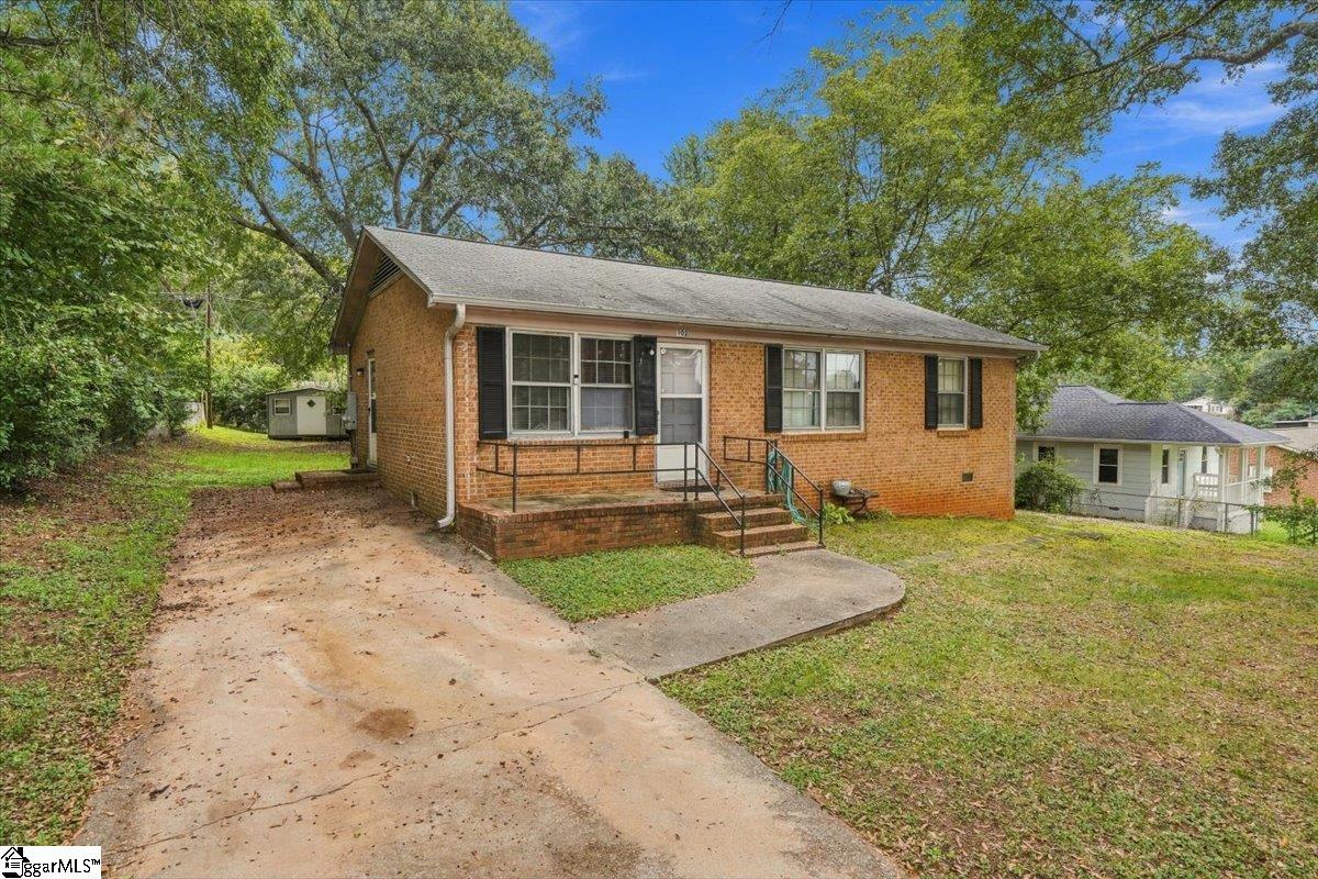 103 Beth Street Property Photo 2